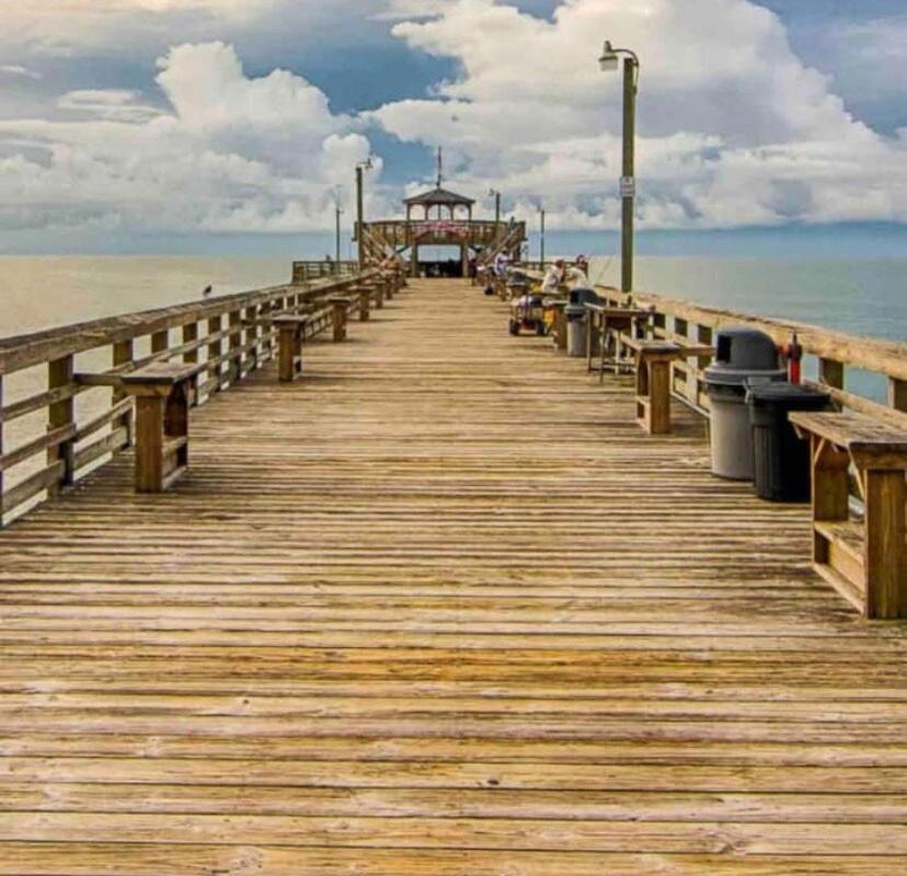 Myrtle Beach Retreat - Golf and Pools On-site