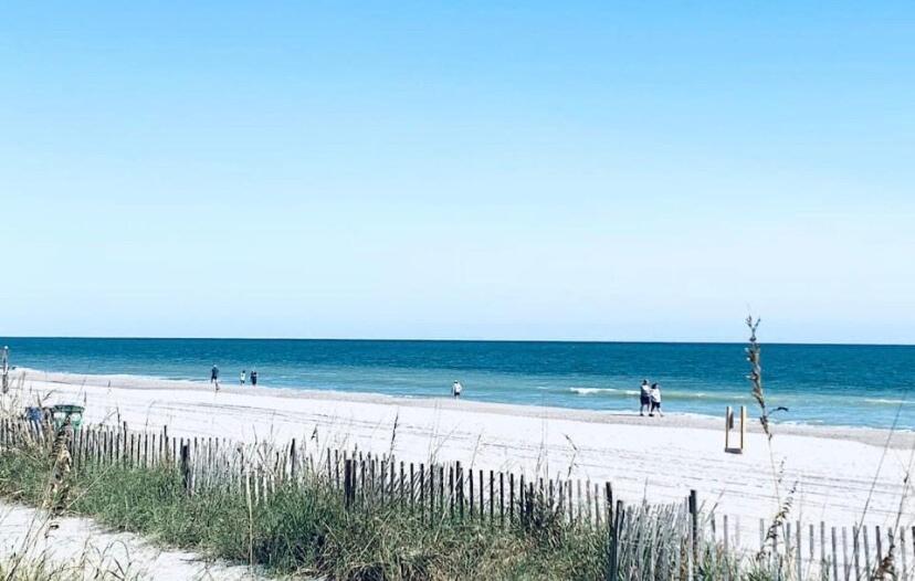 Myrtle Beach Retreat - Golf and Pools On-site
