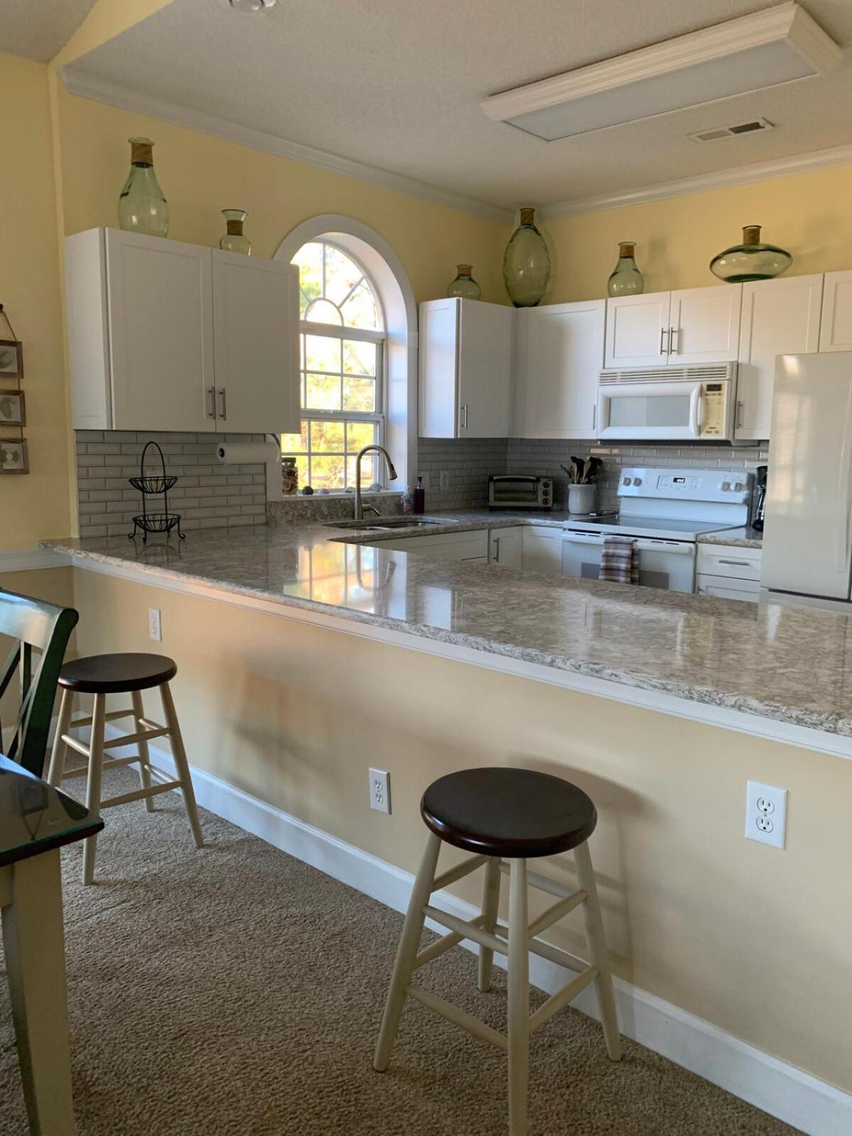 Myrtle Beach Retreat - Golf and Pools On-site
