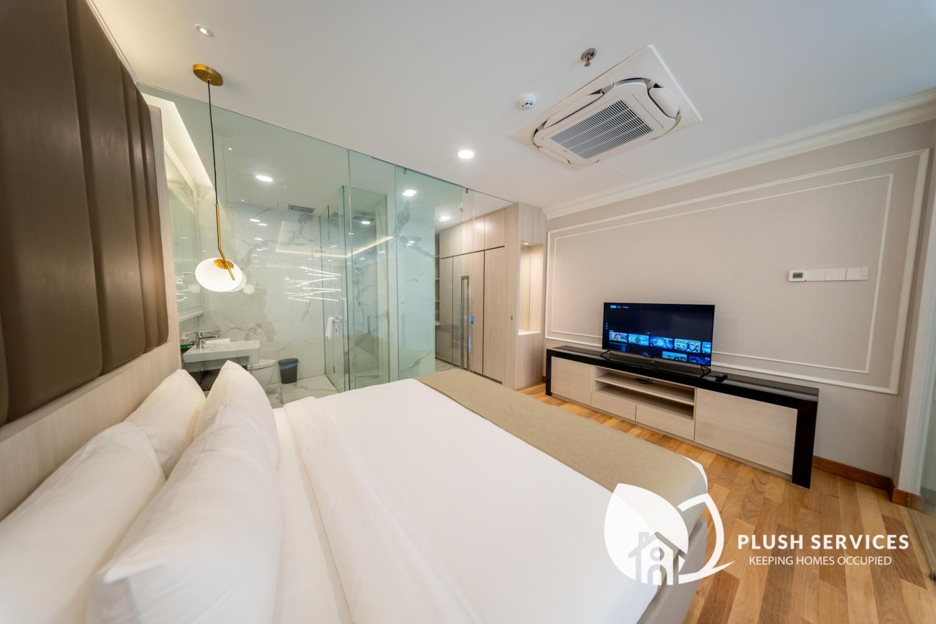 Societe Suites Hartamas by Plush