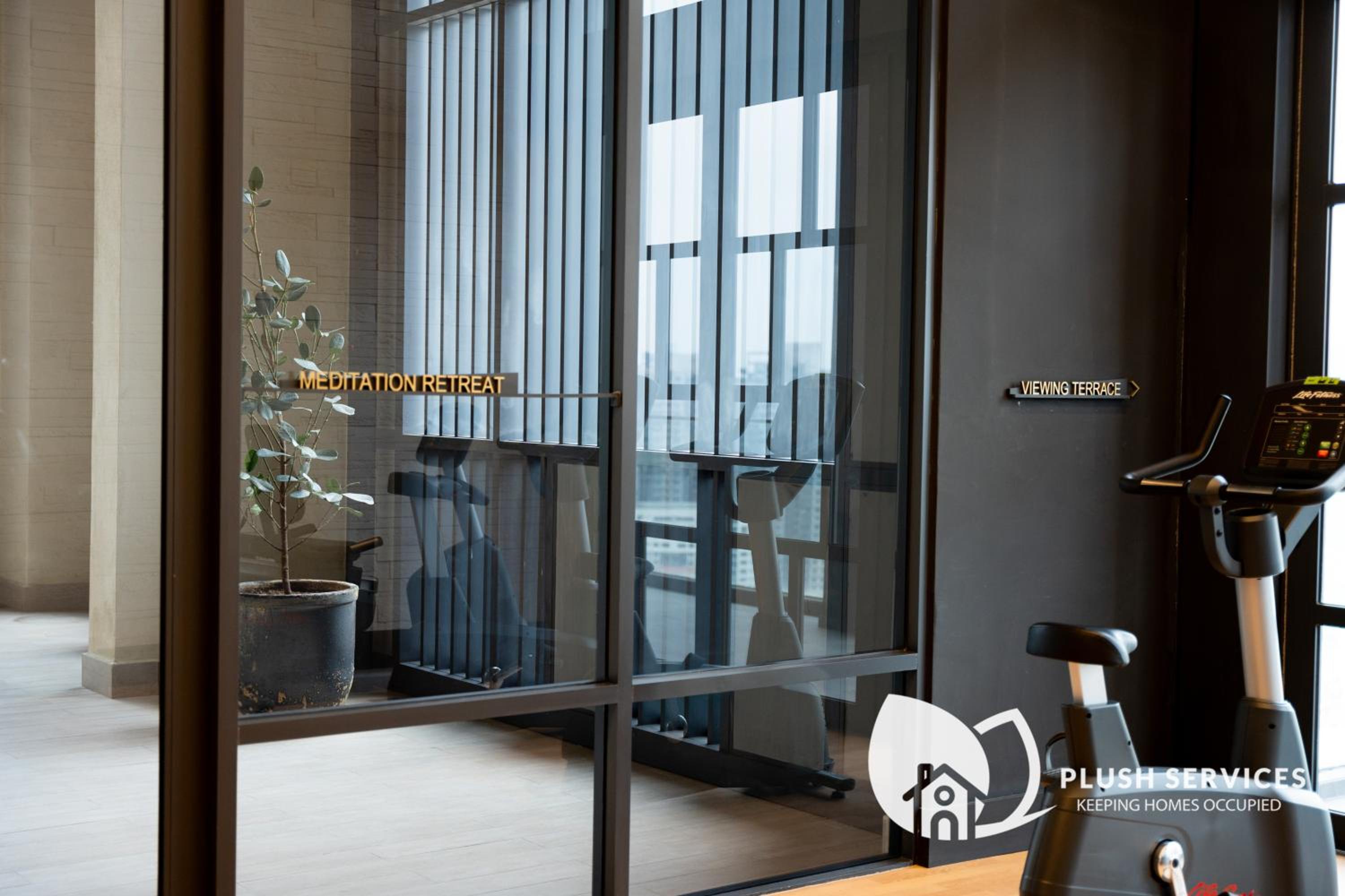Societe Suites Hartamas by Plush