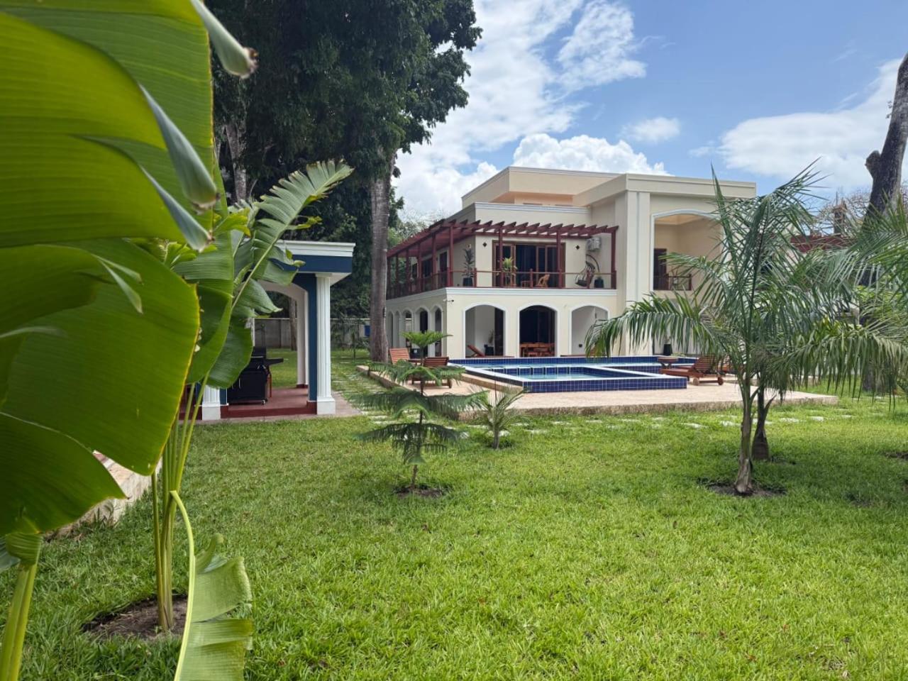 Peppermint luxury villa - DIANI