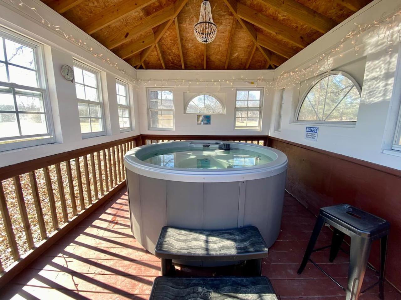 Paradise Found with Pool and Hot Tub