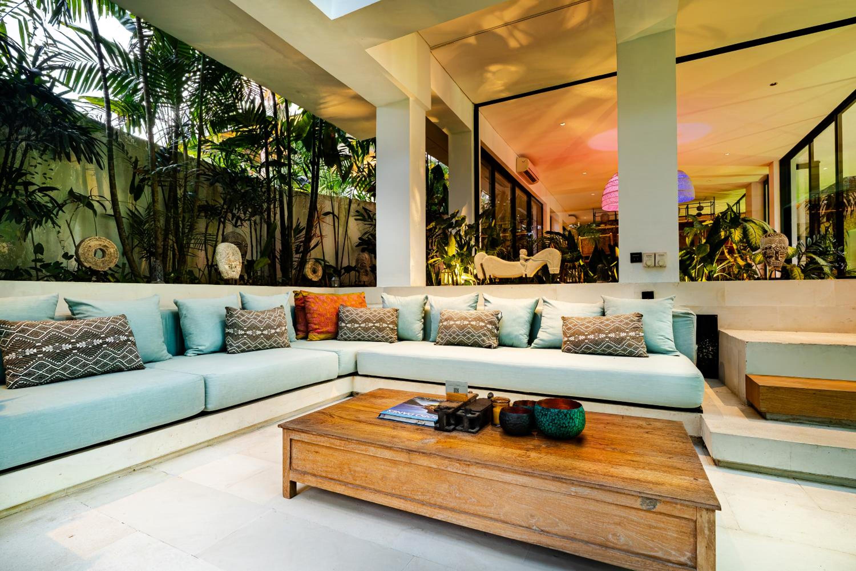 Villa Zeno Arete Pererenan 6 Bedroom , Ice Bath, Sauna and Gym