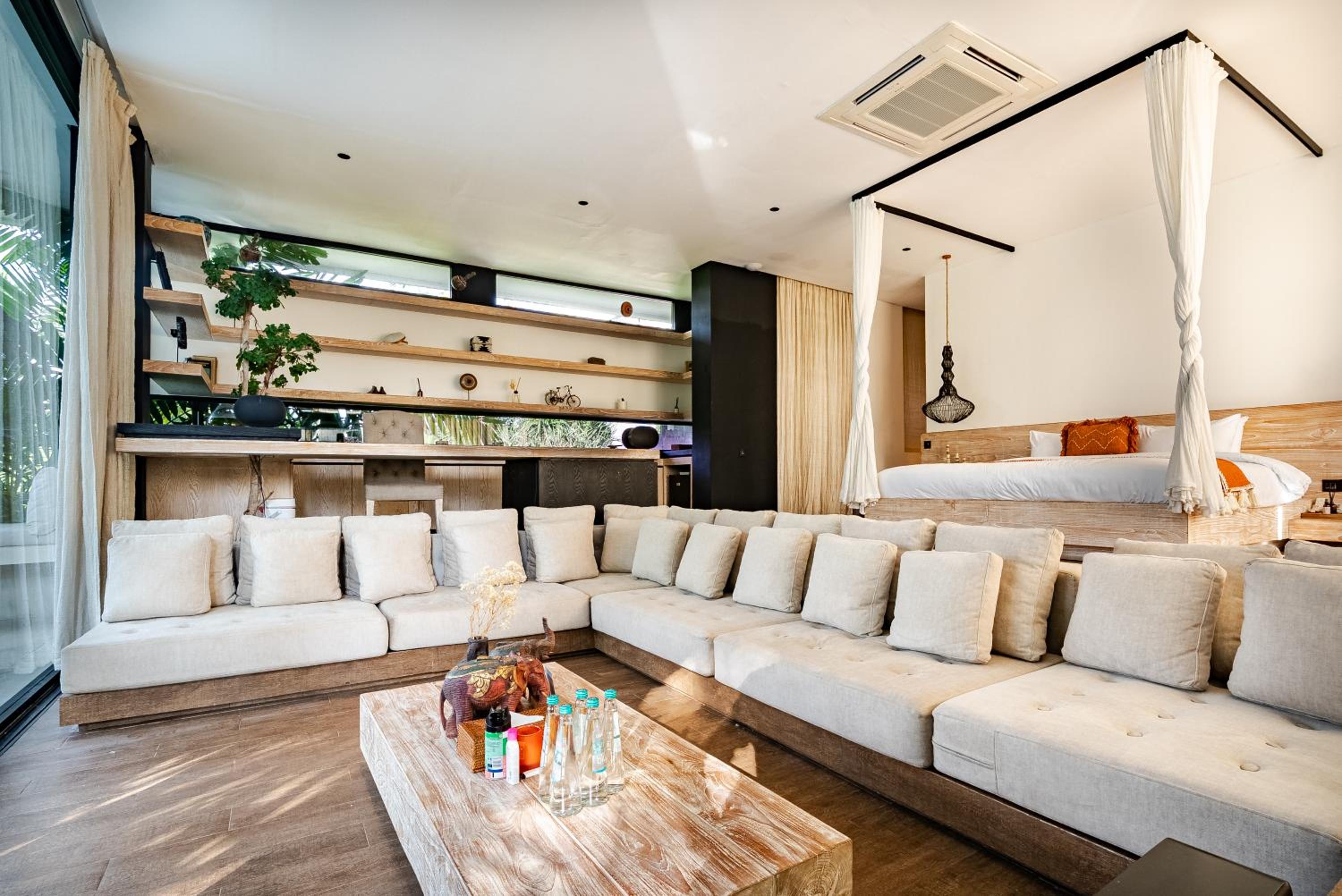 Villa Zeno Arete Pererenan 6 Bedroom , Ice Bath, Sauna and Gym