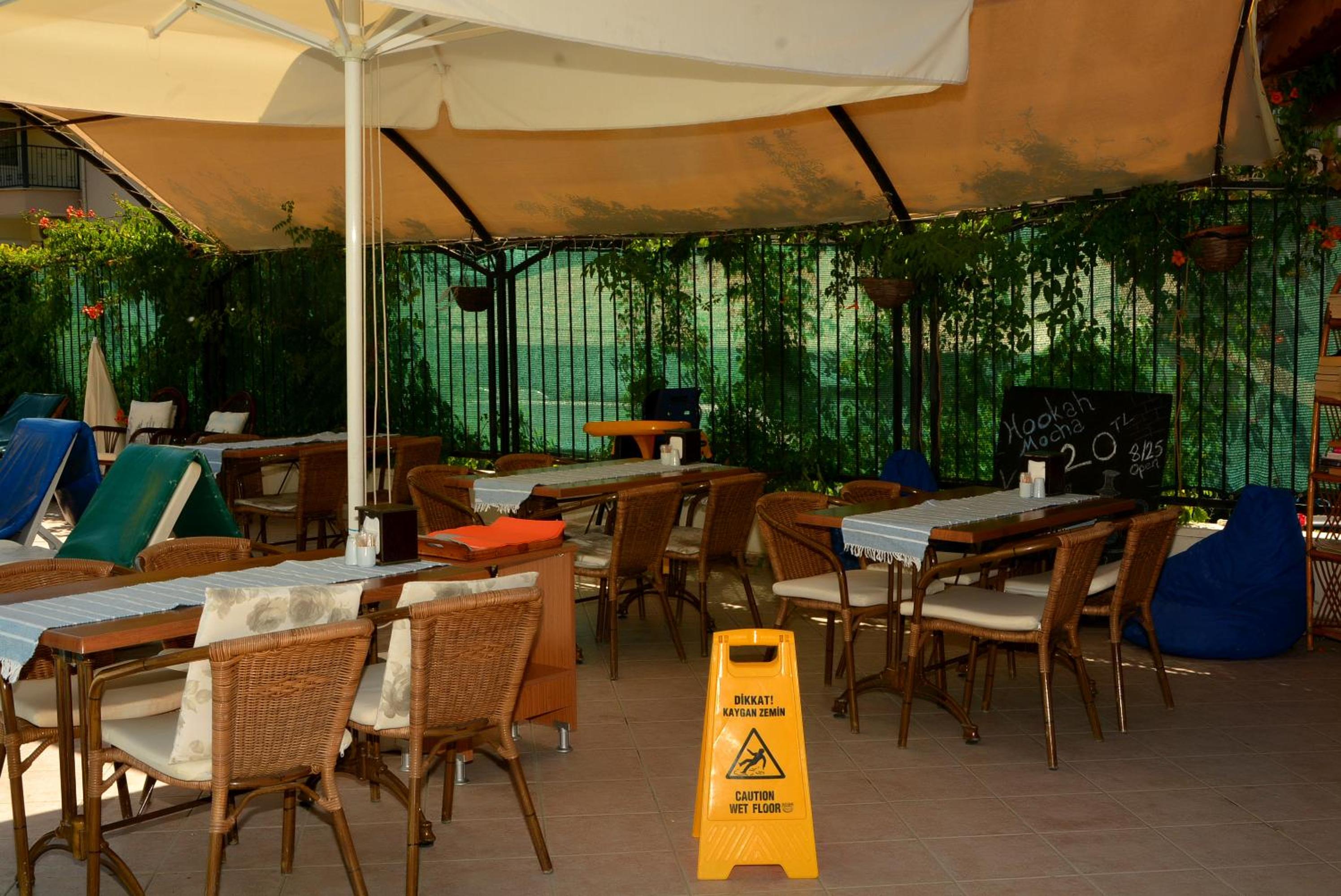Melissa Garden Apart Hotel - Image 7