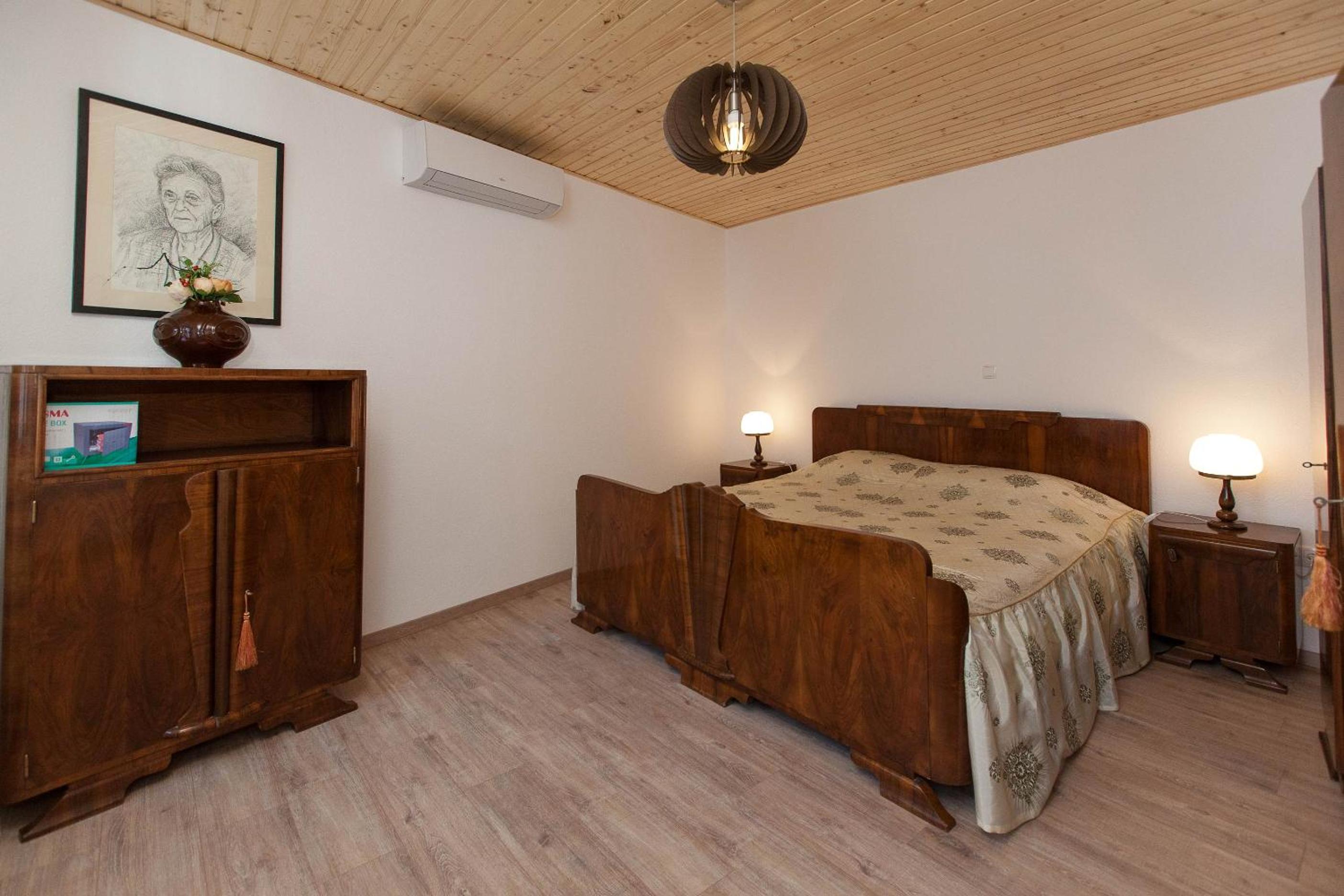 Holiday Home NiKa view 3