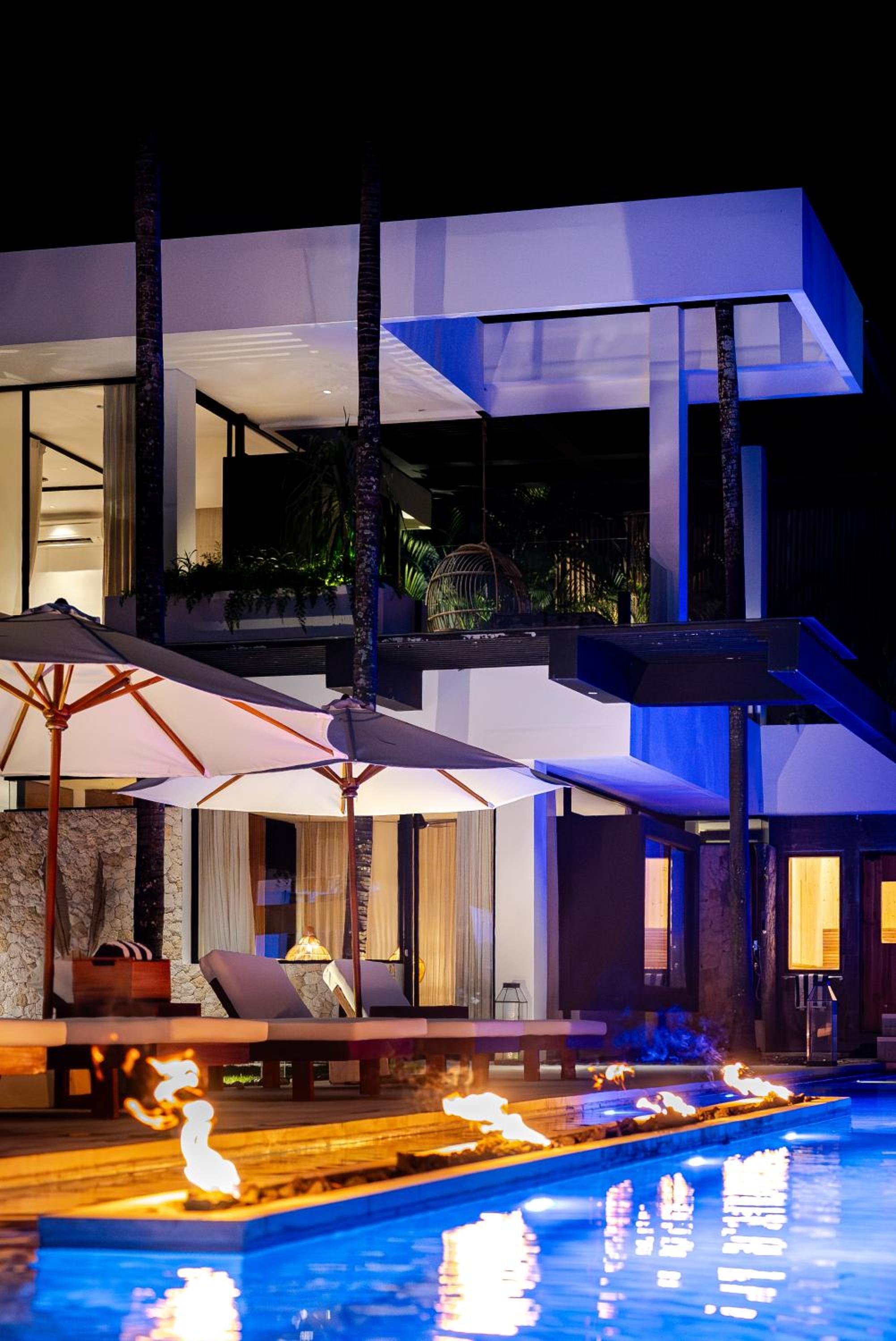Villa Zeno Arete Pererenan 6 Bedroom , Ice Bath, Sauna and Gym