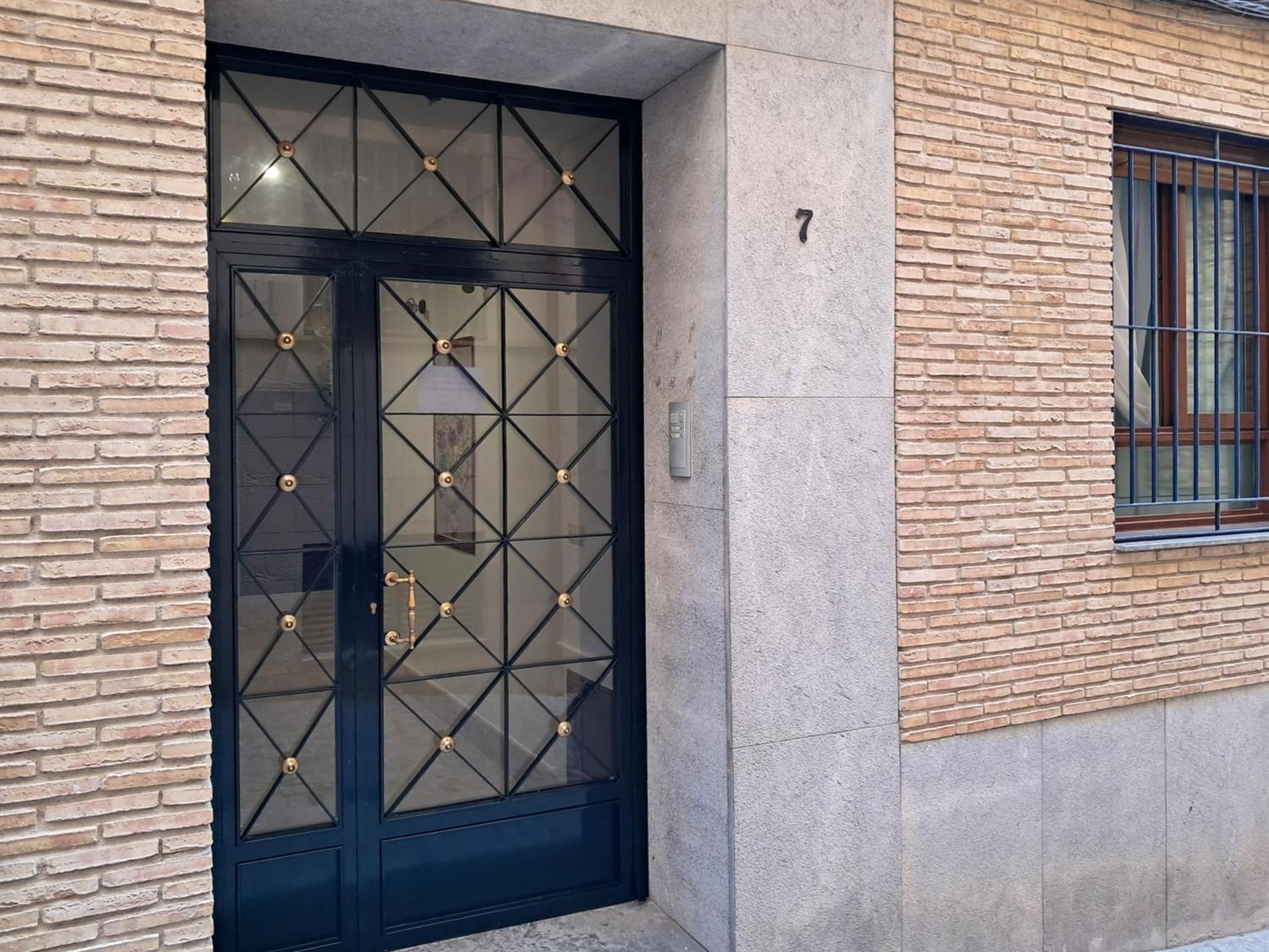 Piso Tranquilo en Plaza de Toros - Centro