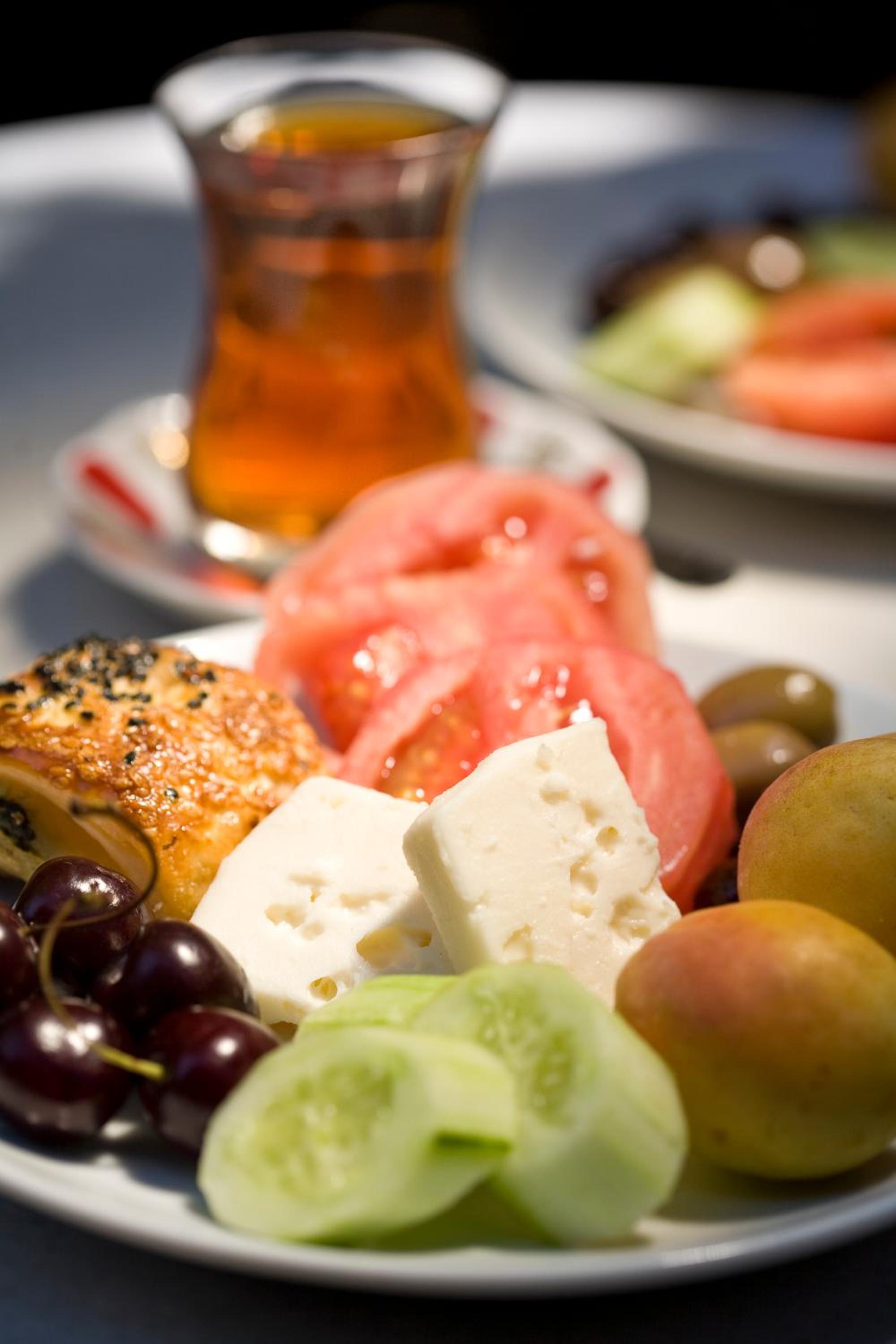 Hotel Empress Zoe - Image 16