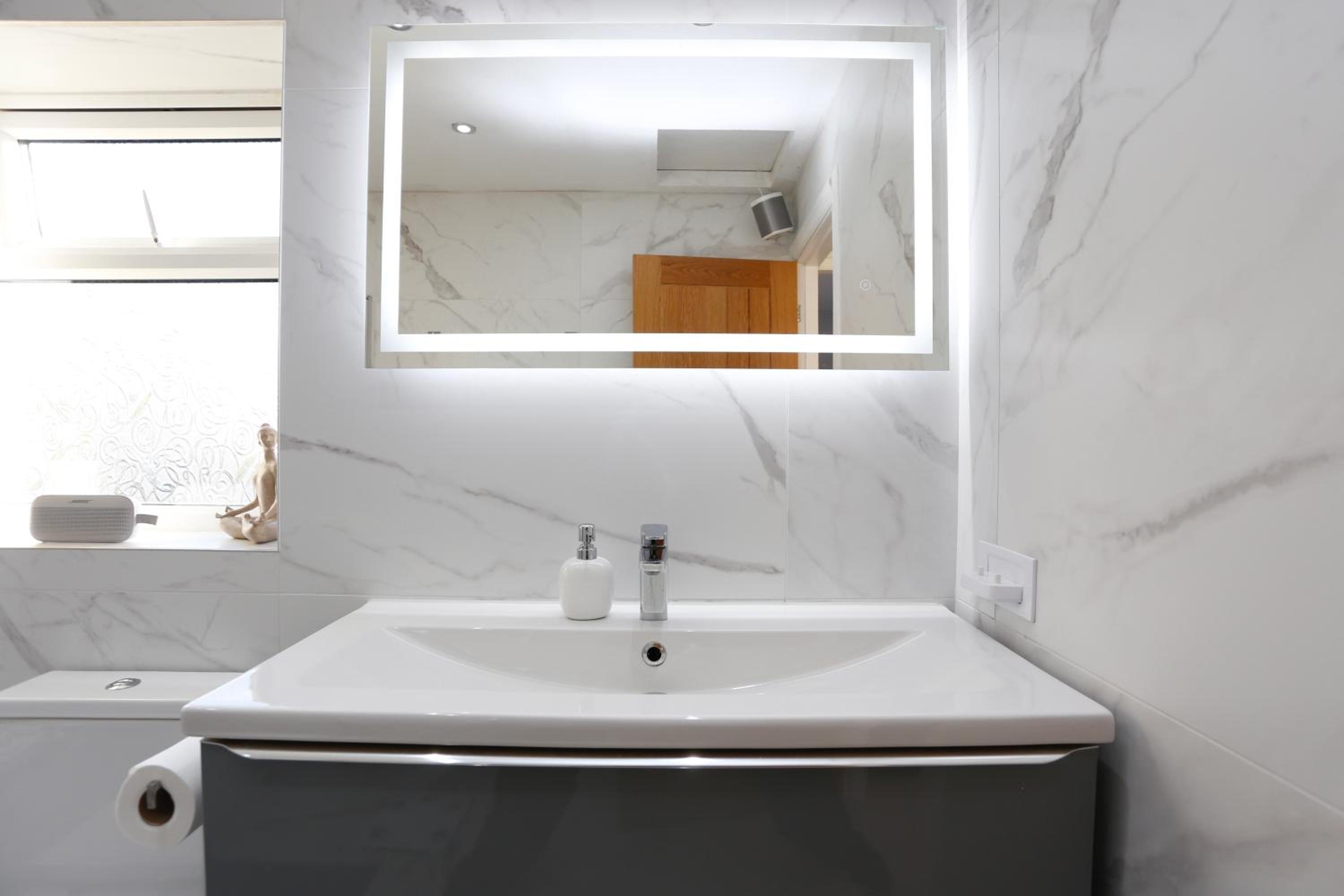 XxHot Tub pleasure beach Sleeps 5 Xx