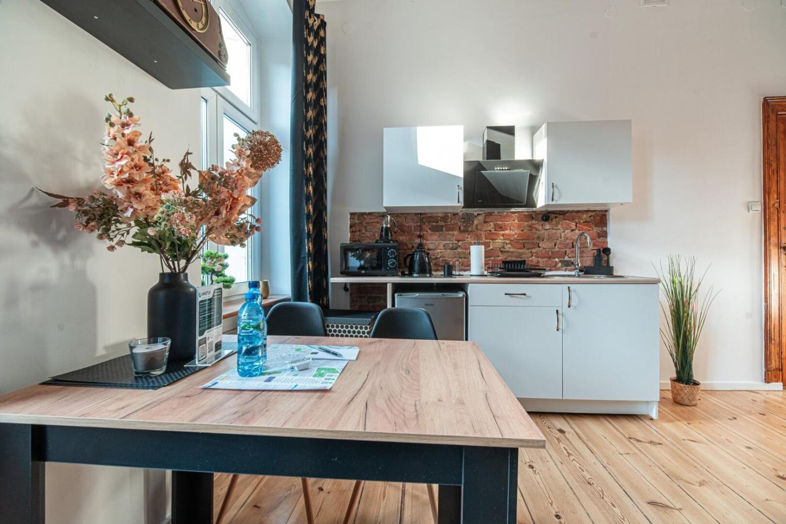 Apartly - Apartament z Duszą kamienicy