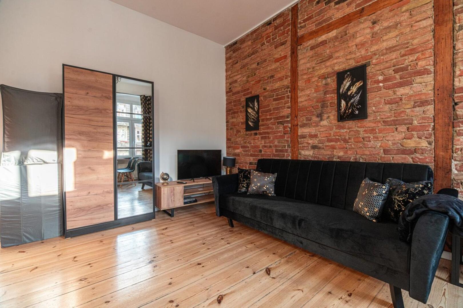 Apartly - Apartament z Duszą kamienicy