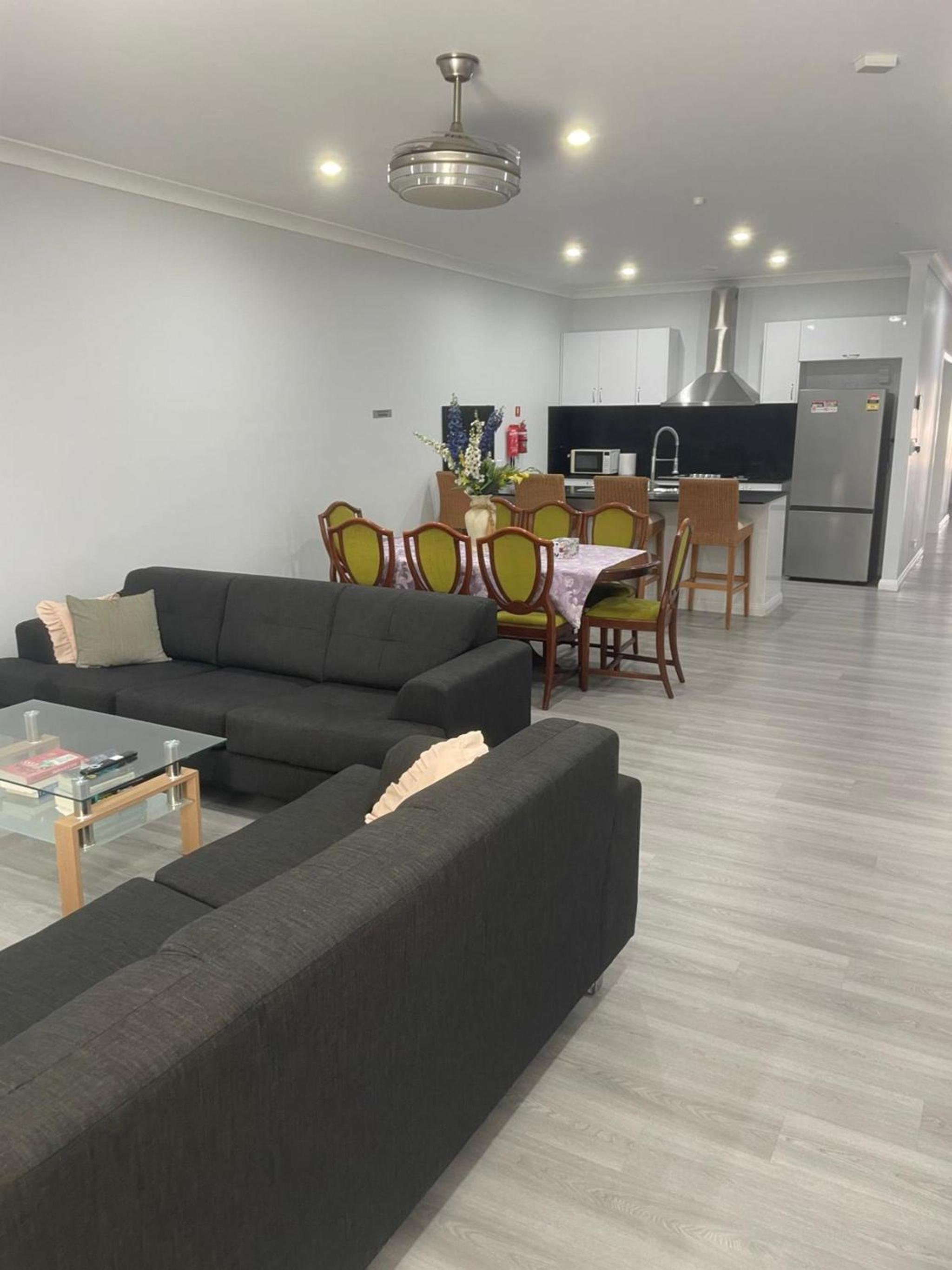 Quiet Spacious Family House