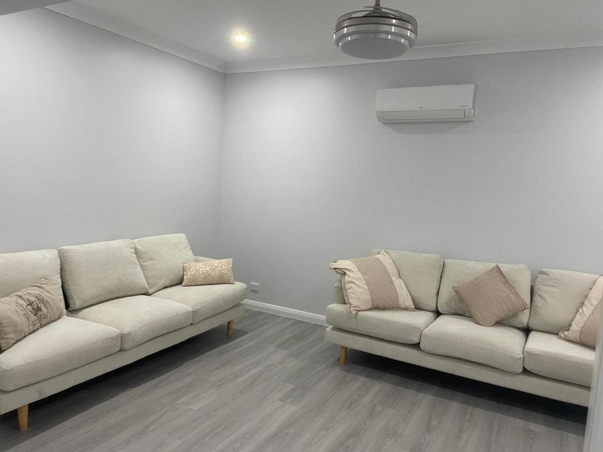 Quiet Spacious Family House