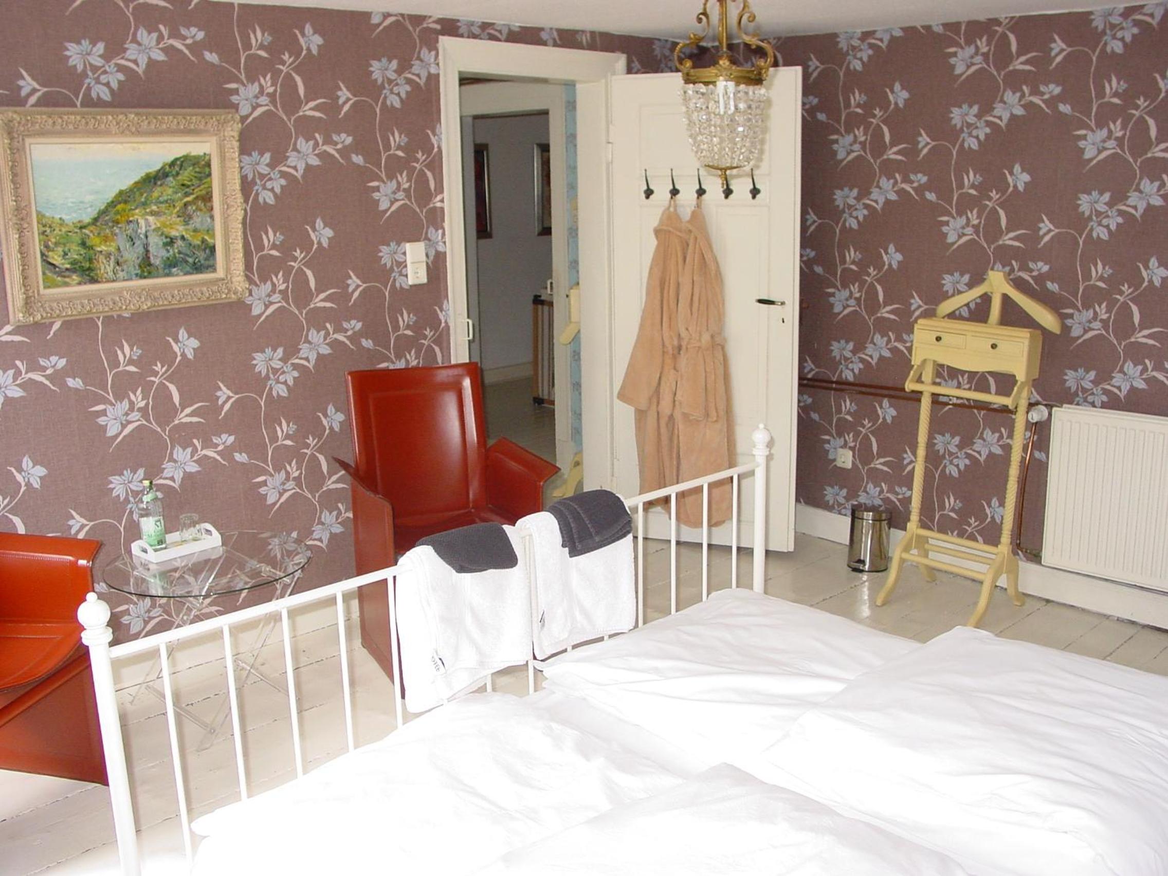 Robert's Bed & Breakfast