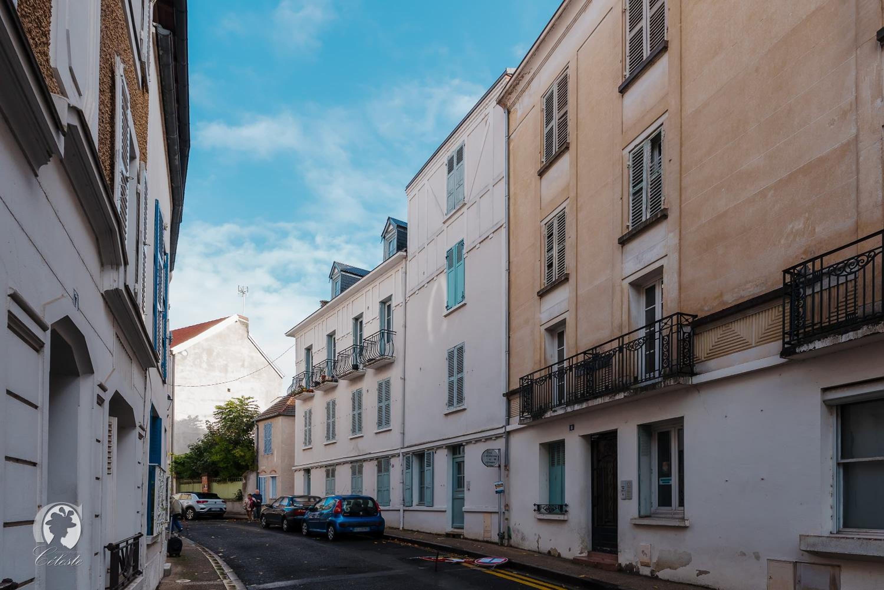 Emeraude - L'élégance verte du Vieux Vichy