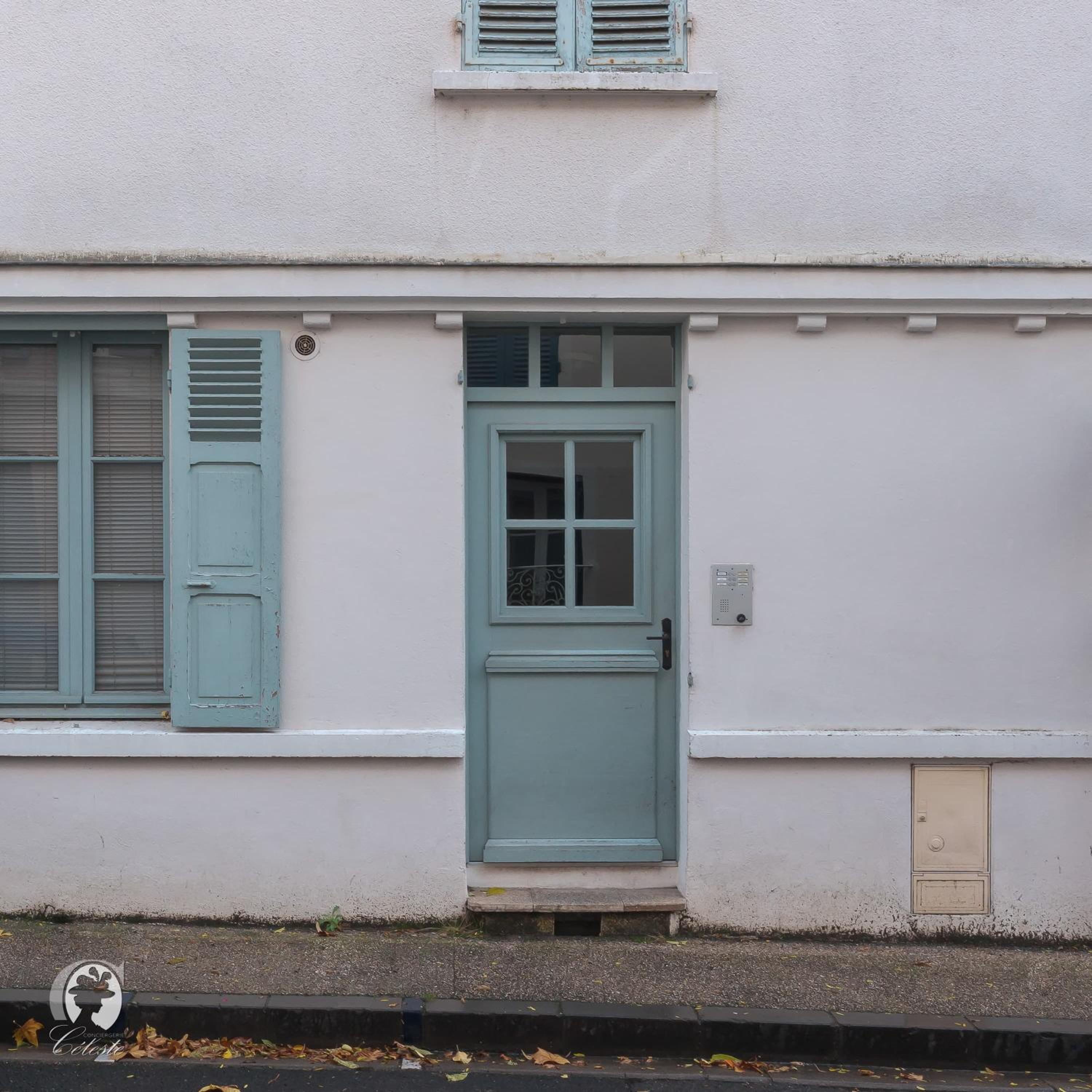 Emeraude - L'élégance verte du Vieux Vichy