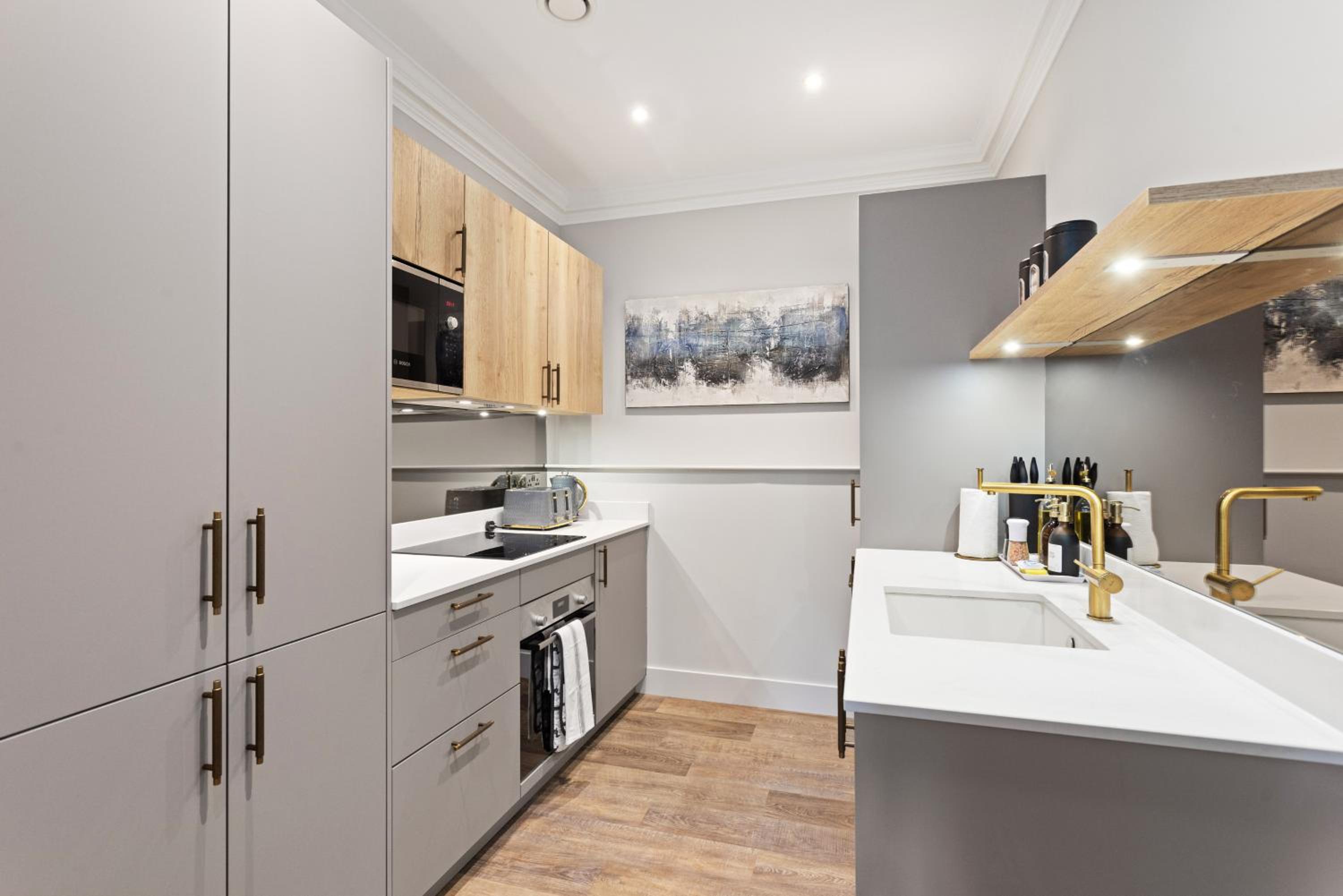 Prime Central Edinburgh 1 bed