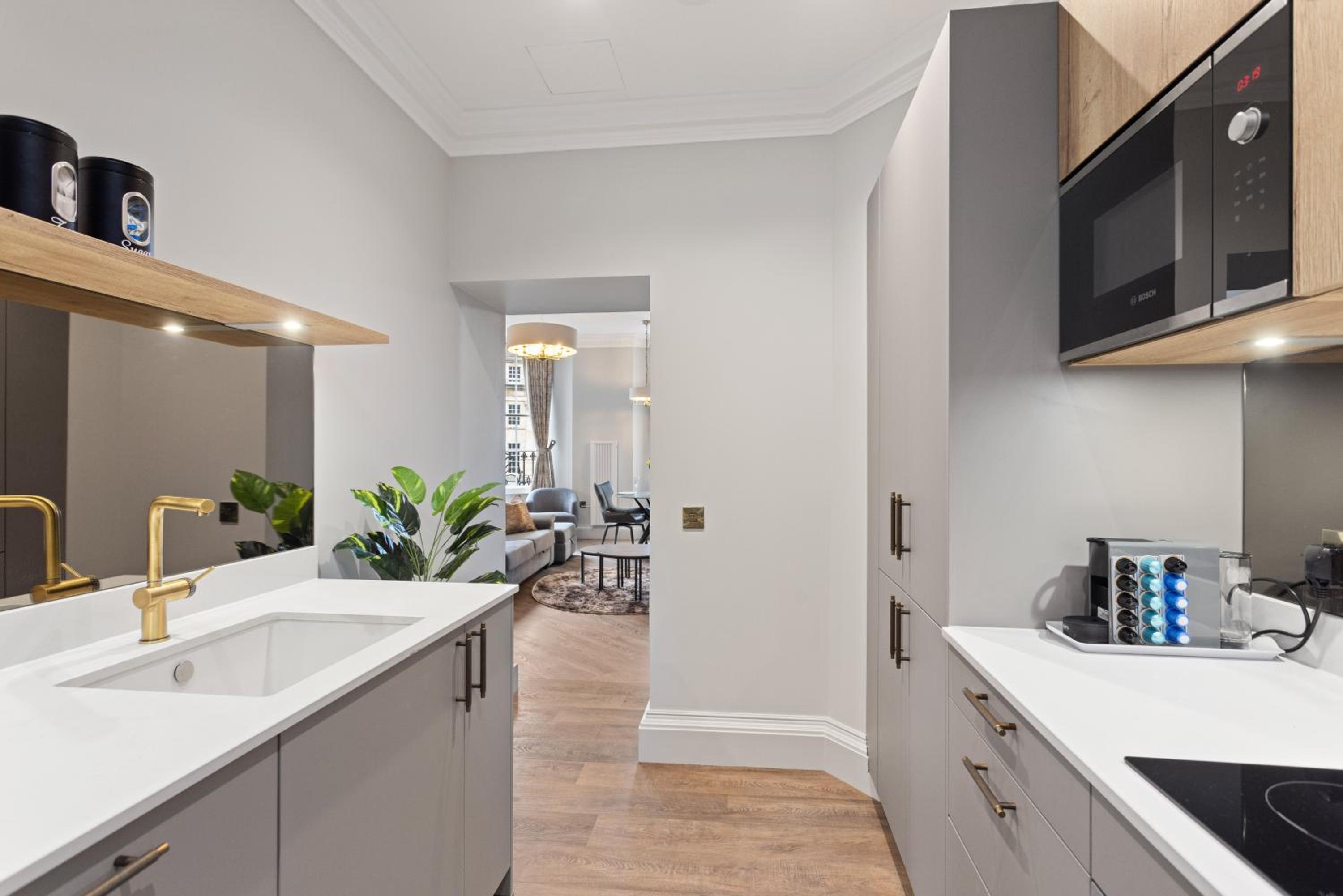 Prime Central Edinburgh 1 bed