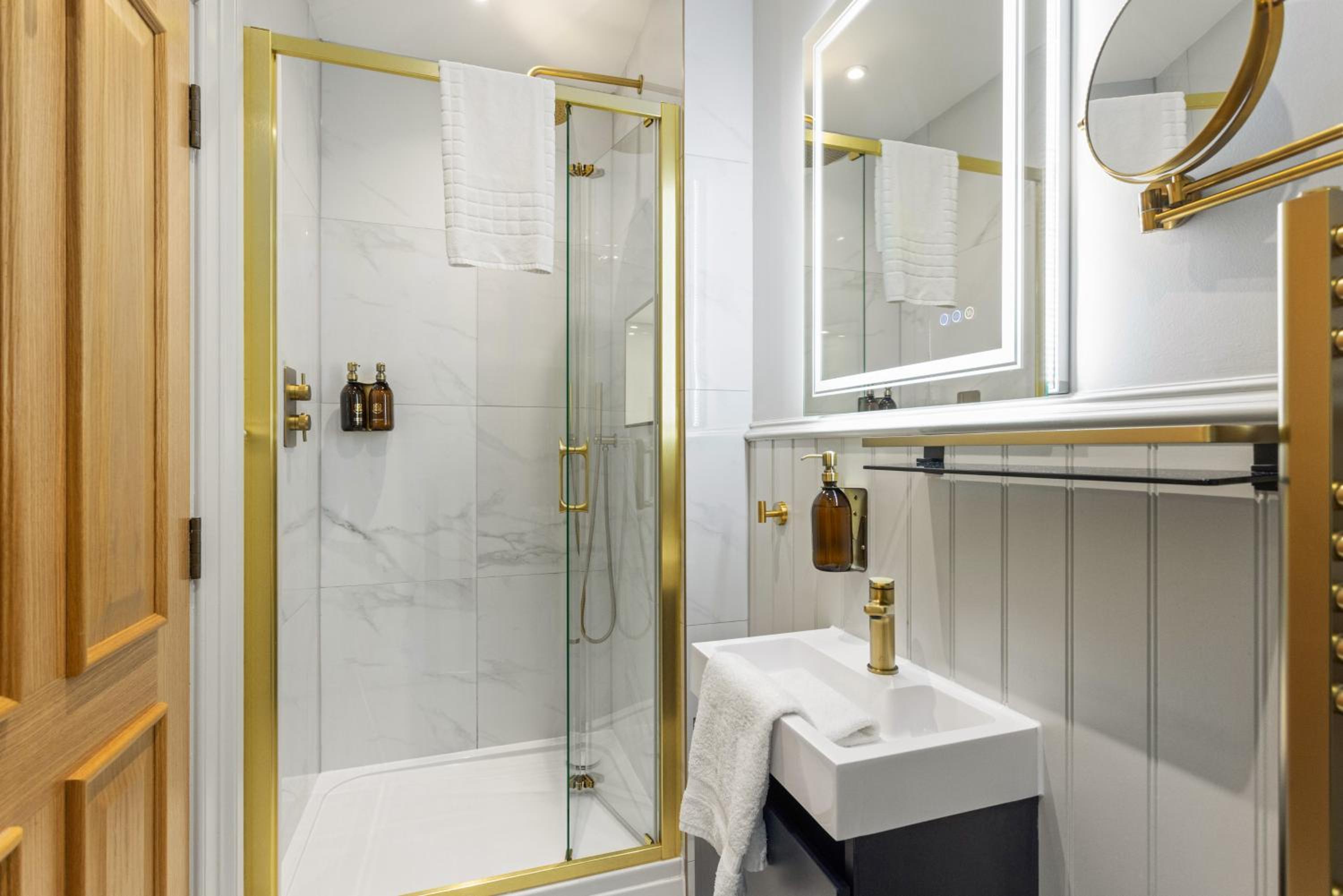 Prime Central Edinburgh 1 bed