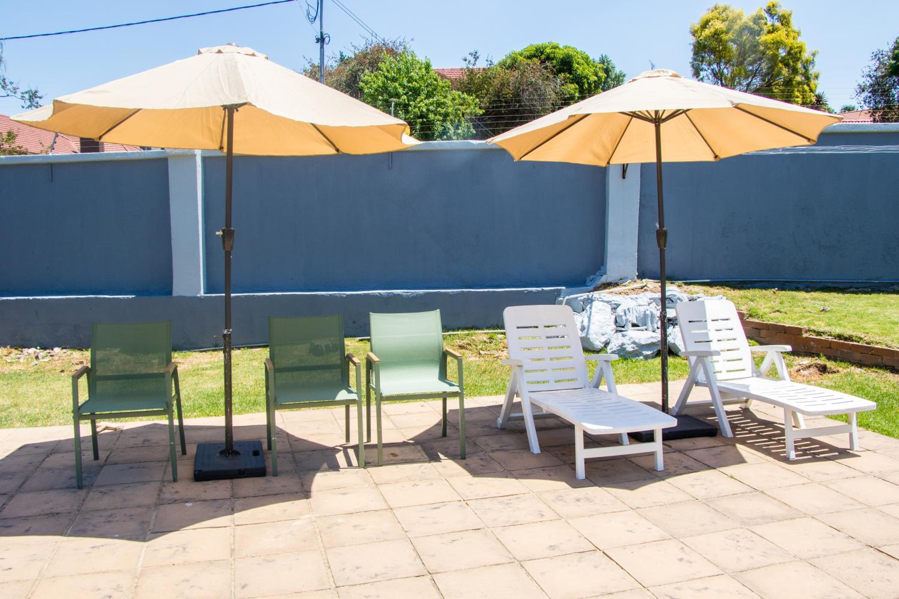 Ogans Guest Villa 21 Elizabeth avanue linmeyer jhb
