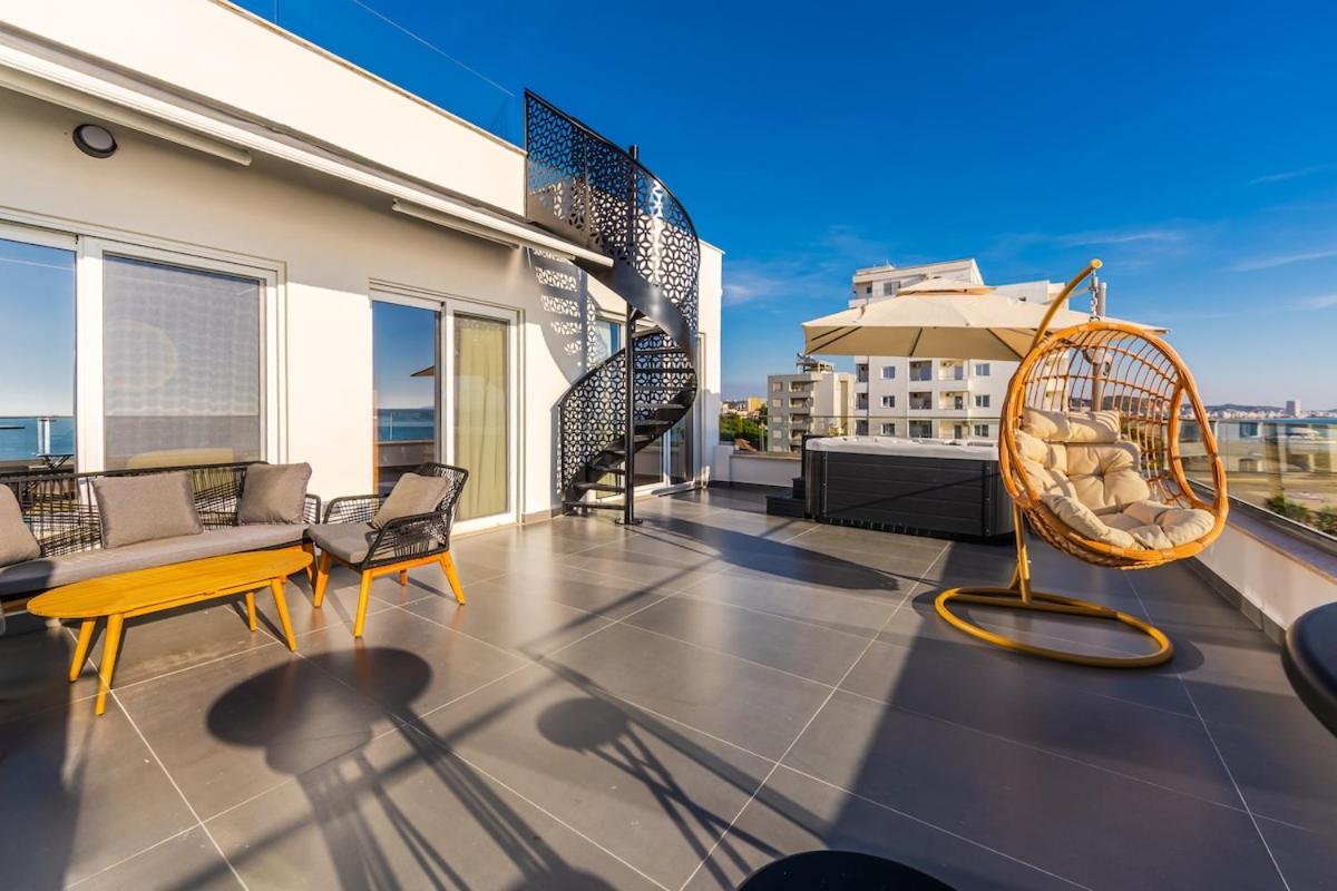 The Ultimate Jacuzzi Penthouse by PS
