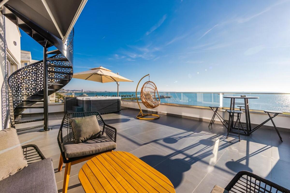 The Ultimate Jacuzzi Penthouse by PS