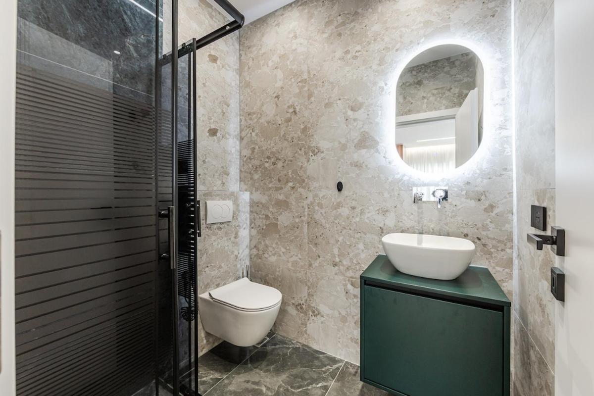 The Ultimate Jacuzzi Penthouse by PS