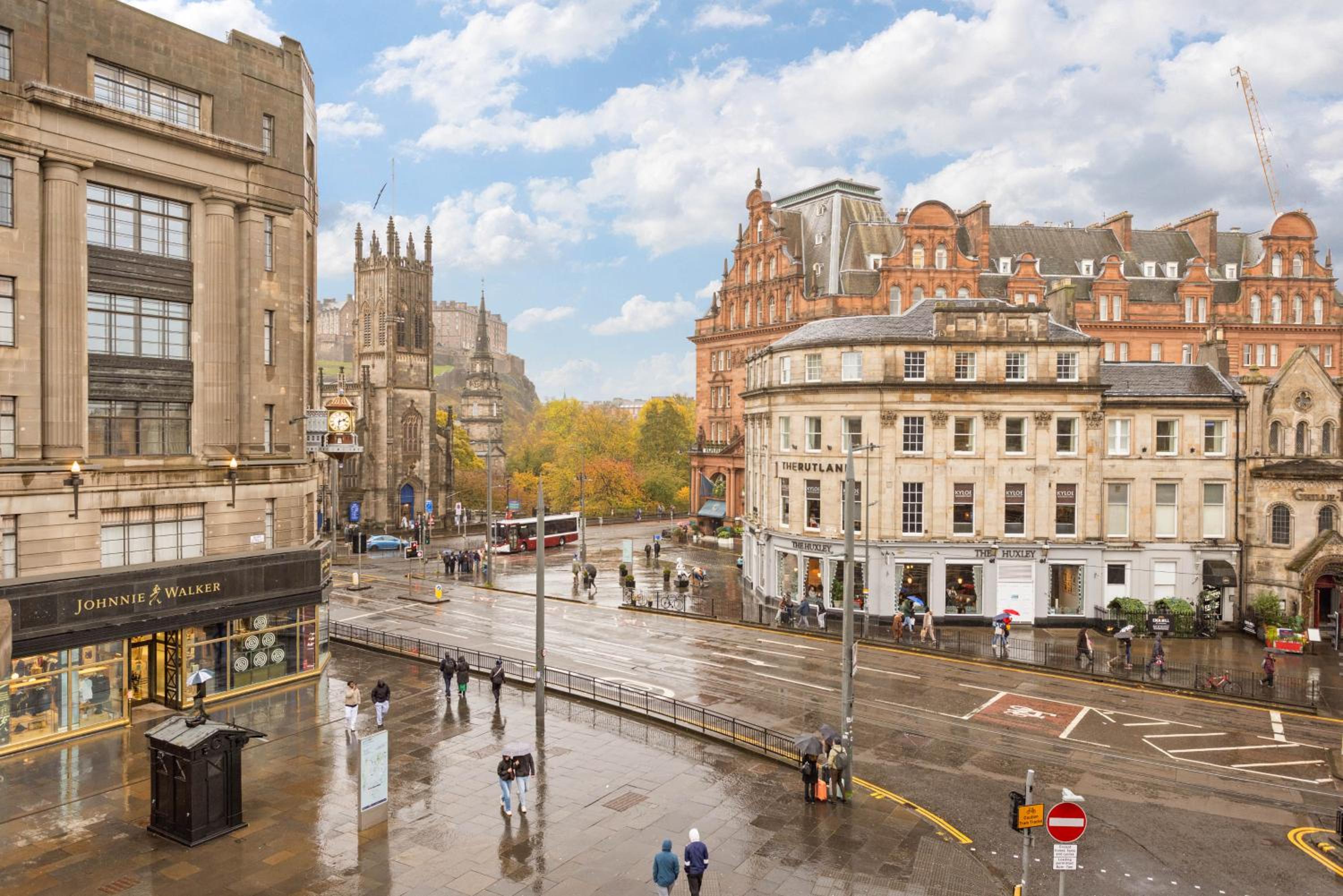 Prime Central Edinburgh 3 bed