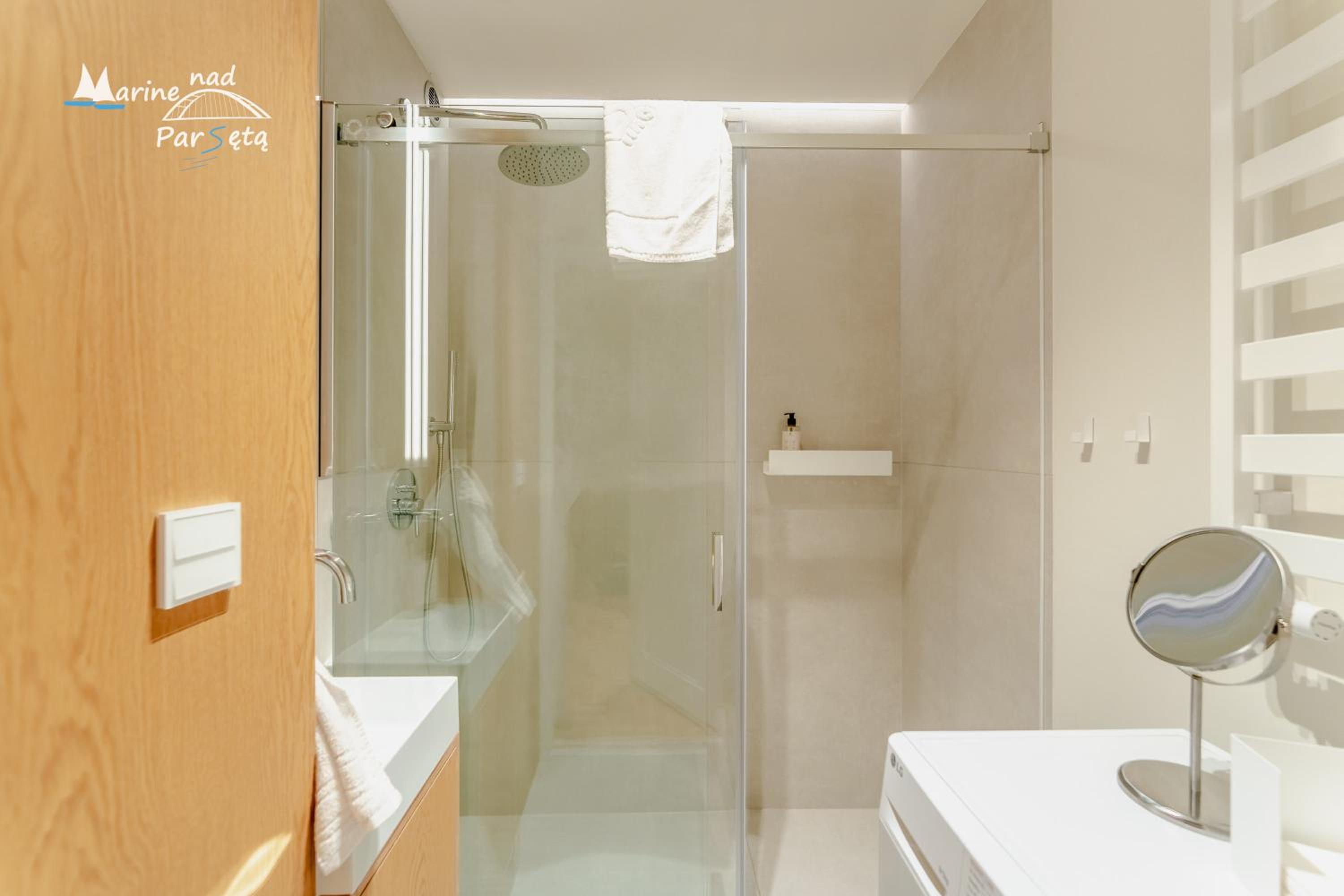 Marine nad Parsętą - apartament na Wyspie Solnej