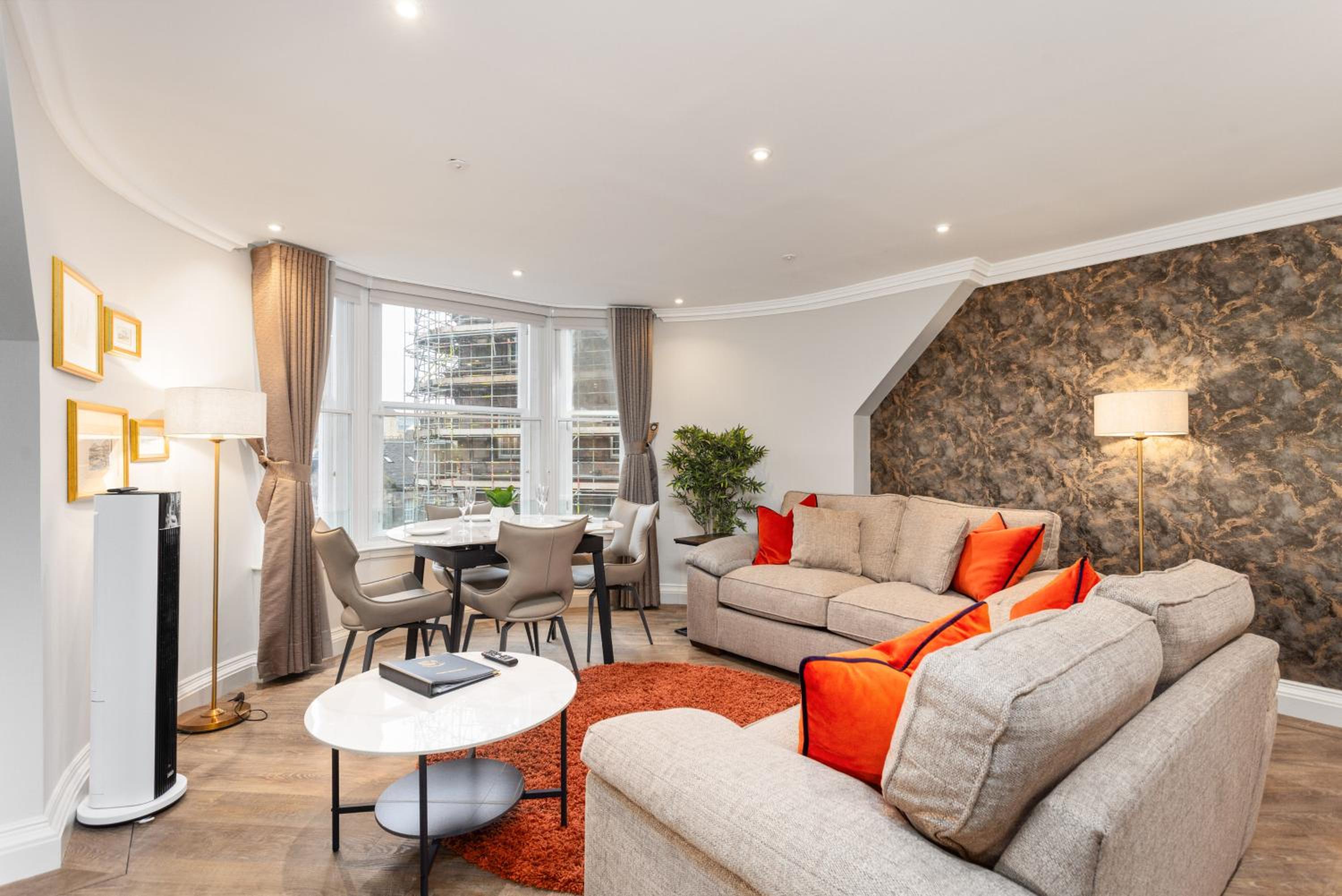 Central Edinburgh Prime Luxury