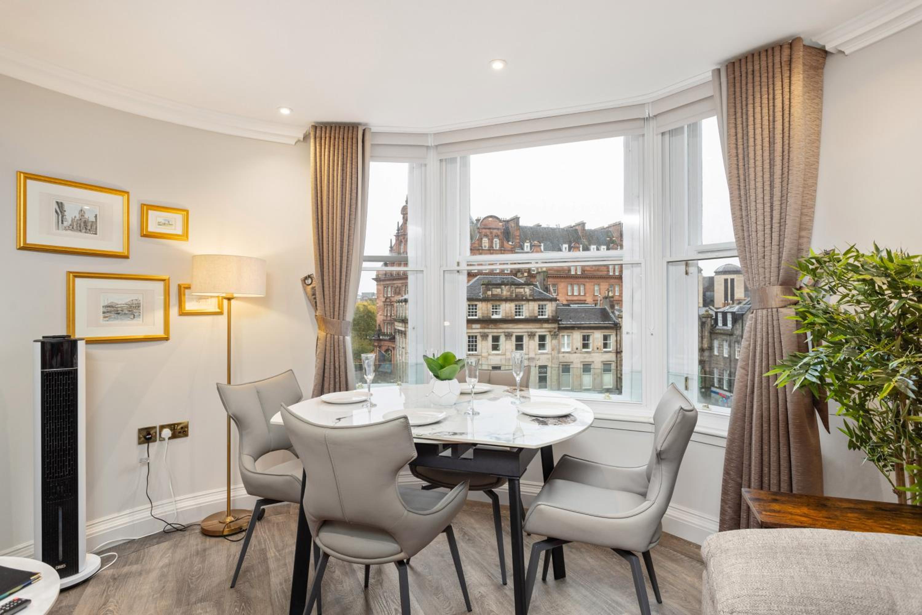 Central Edinburgh Prime Luxury