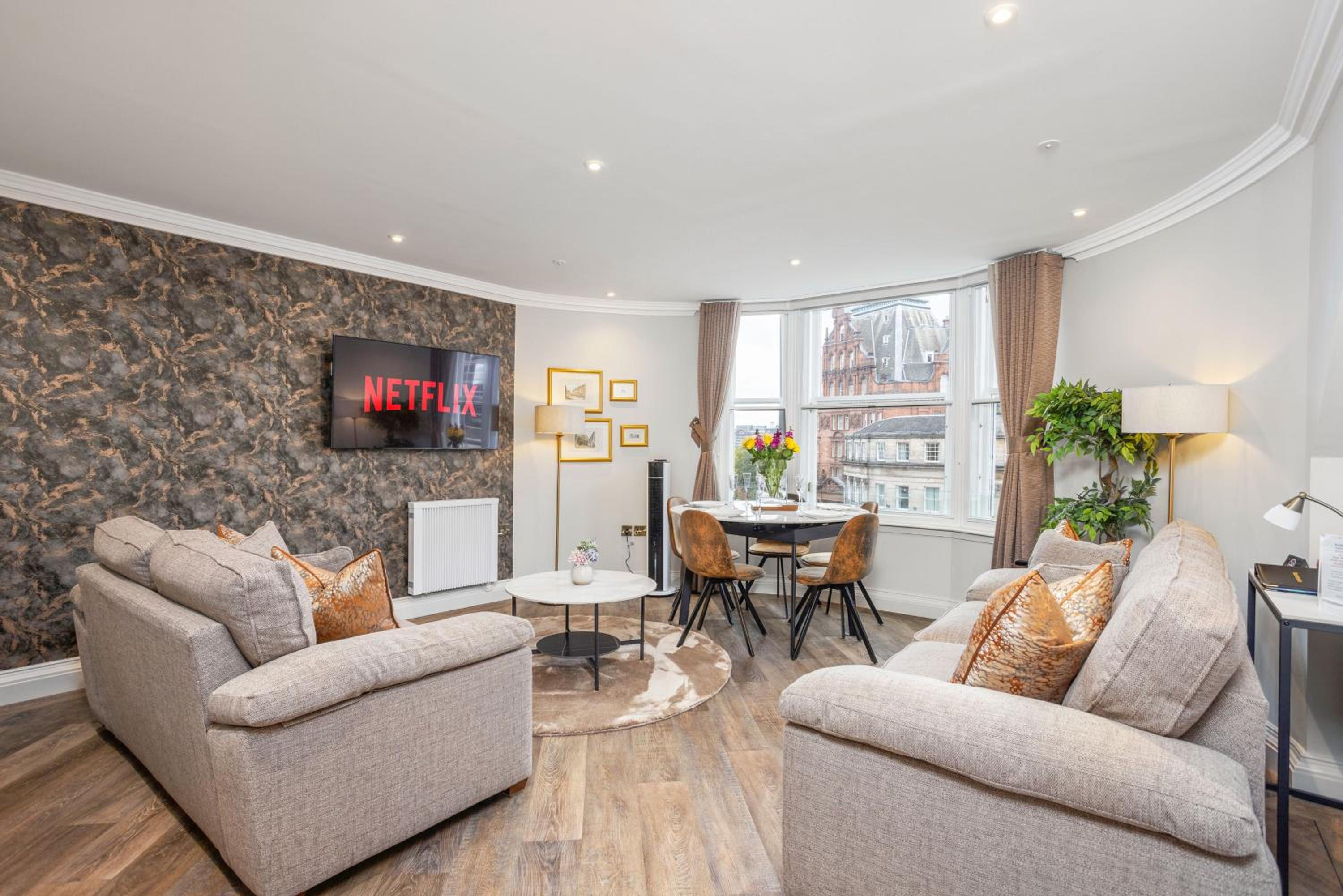 Central Edinburgh Prime Luxury 3 bed