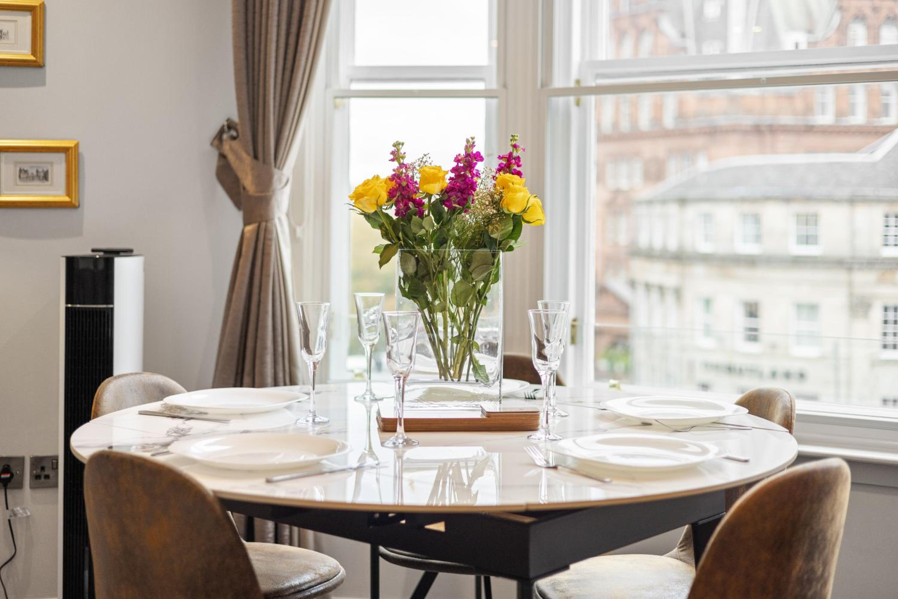 Central Edinburgh Prime Luxury 3 bed