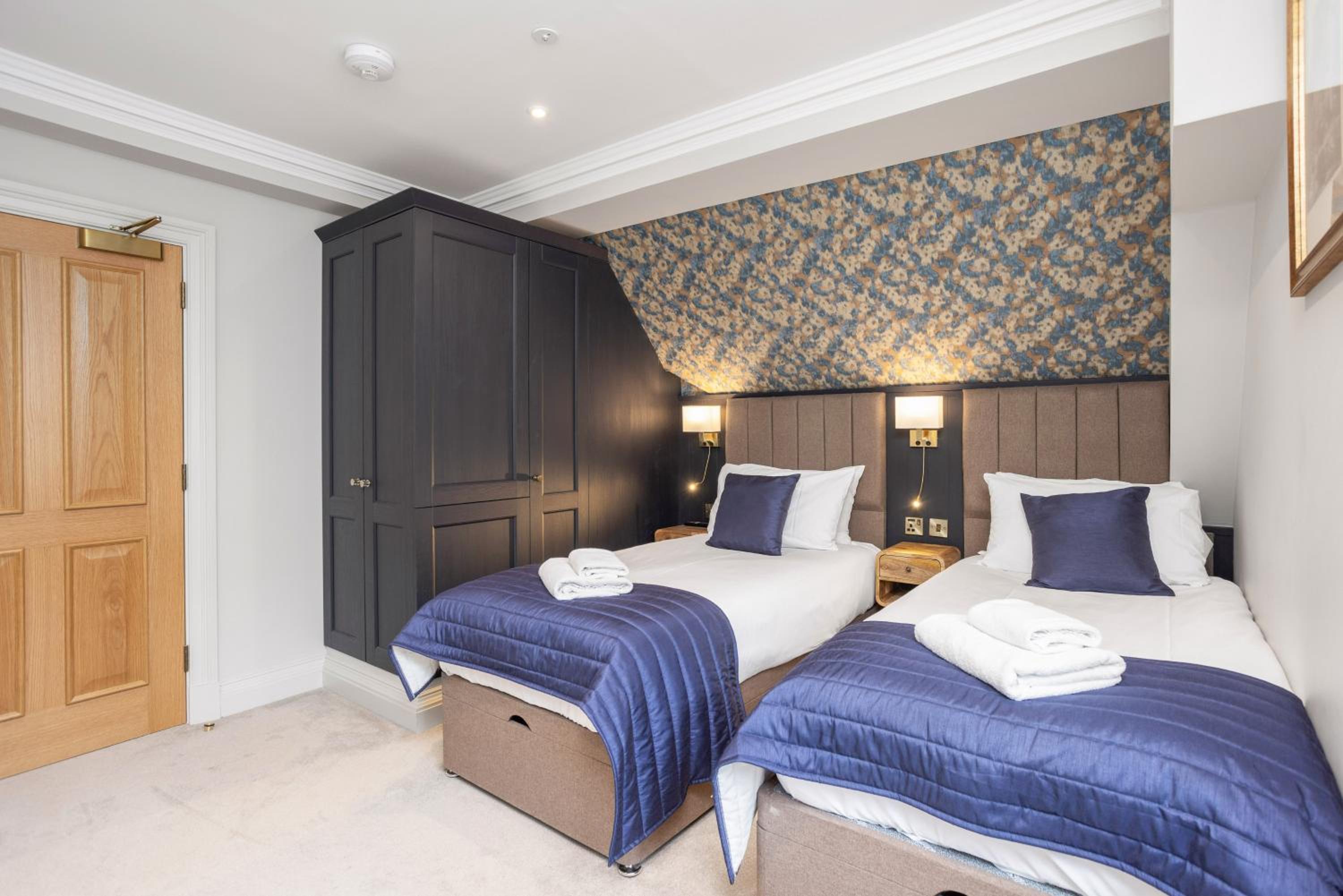 Central Edinburgh Prime Luxury 3 bed