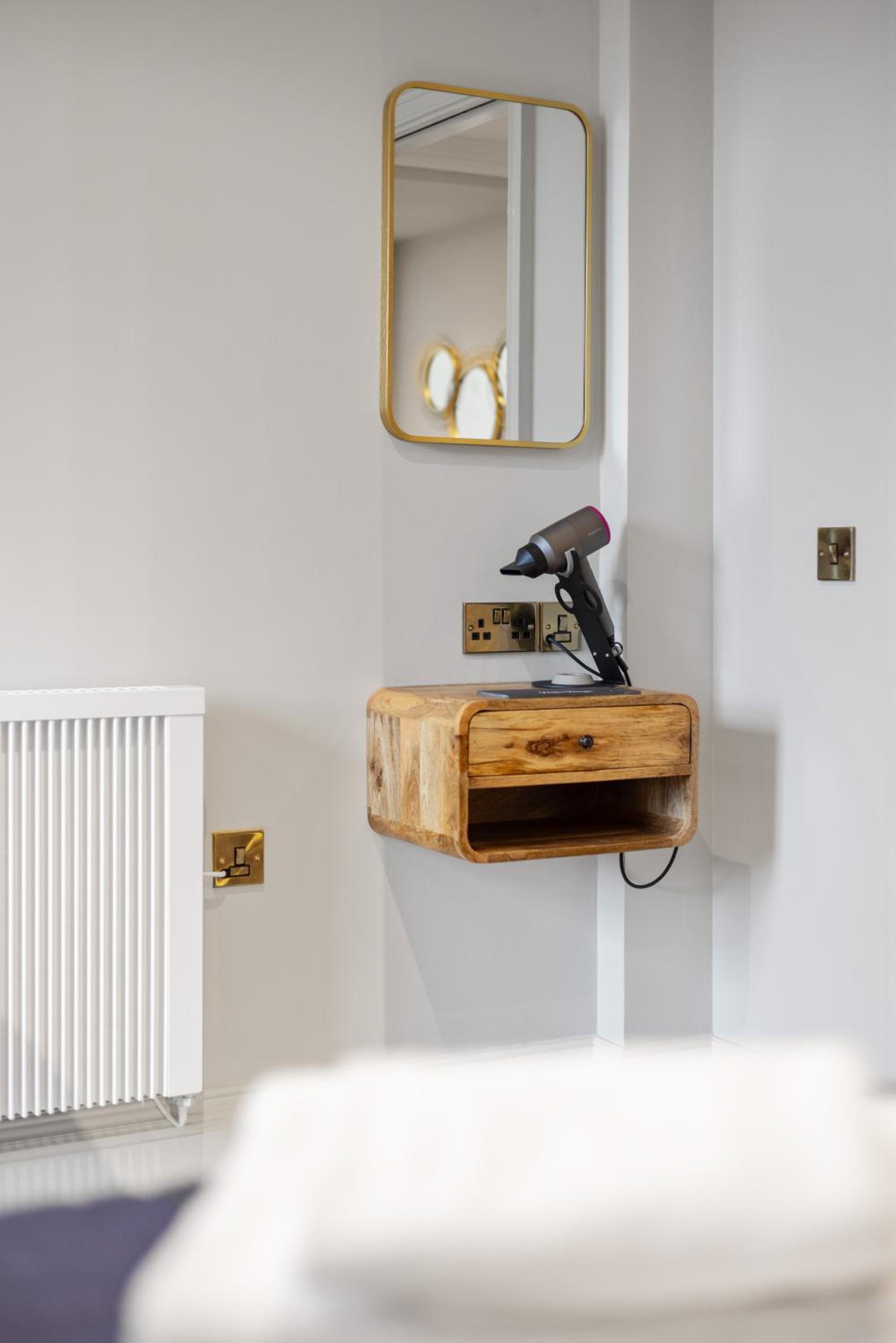 Central Edinburgh Prime Luxury 3 bed