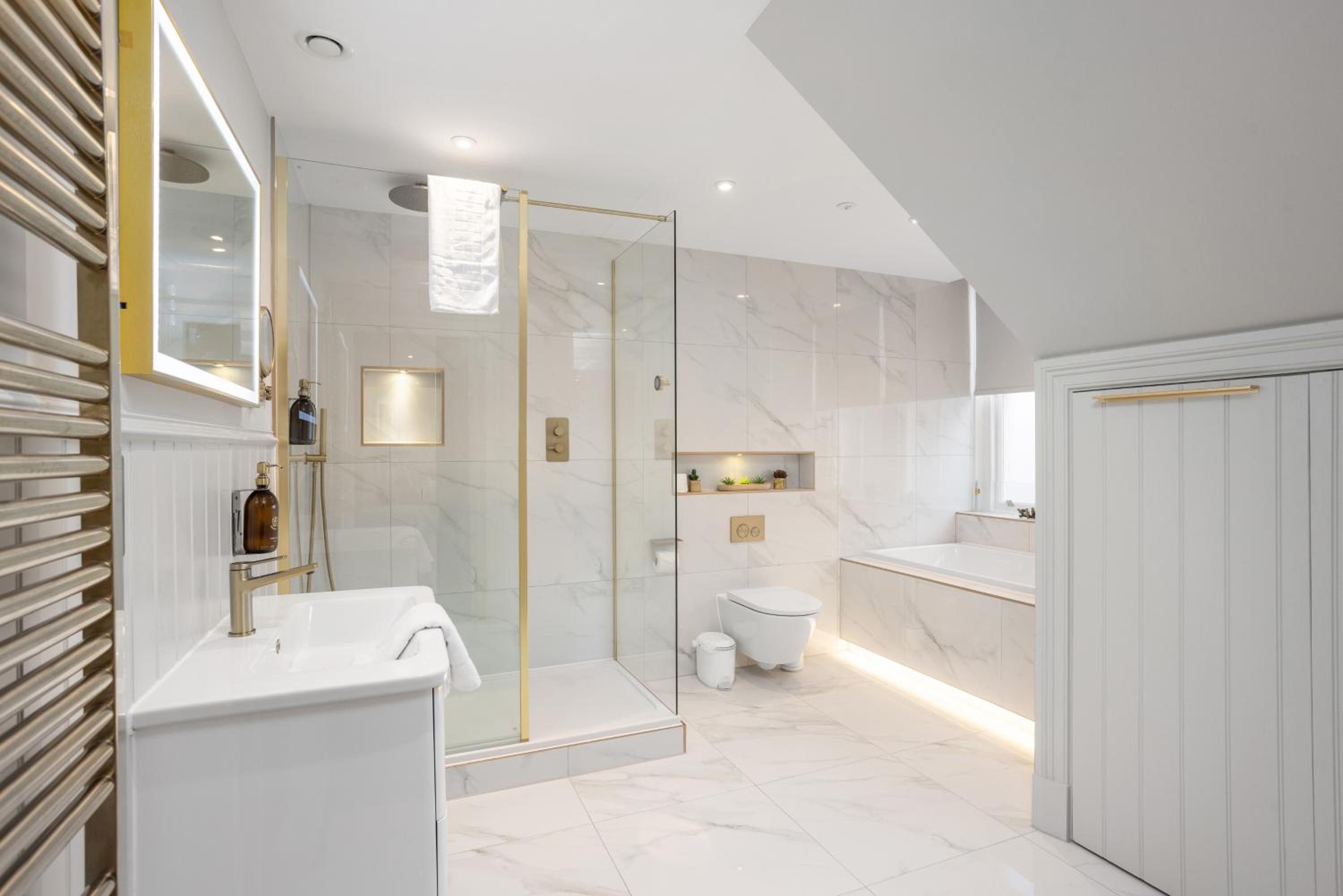 Central Edinburgh Prime Luxury 3 bed