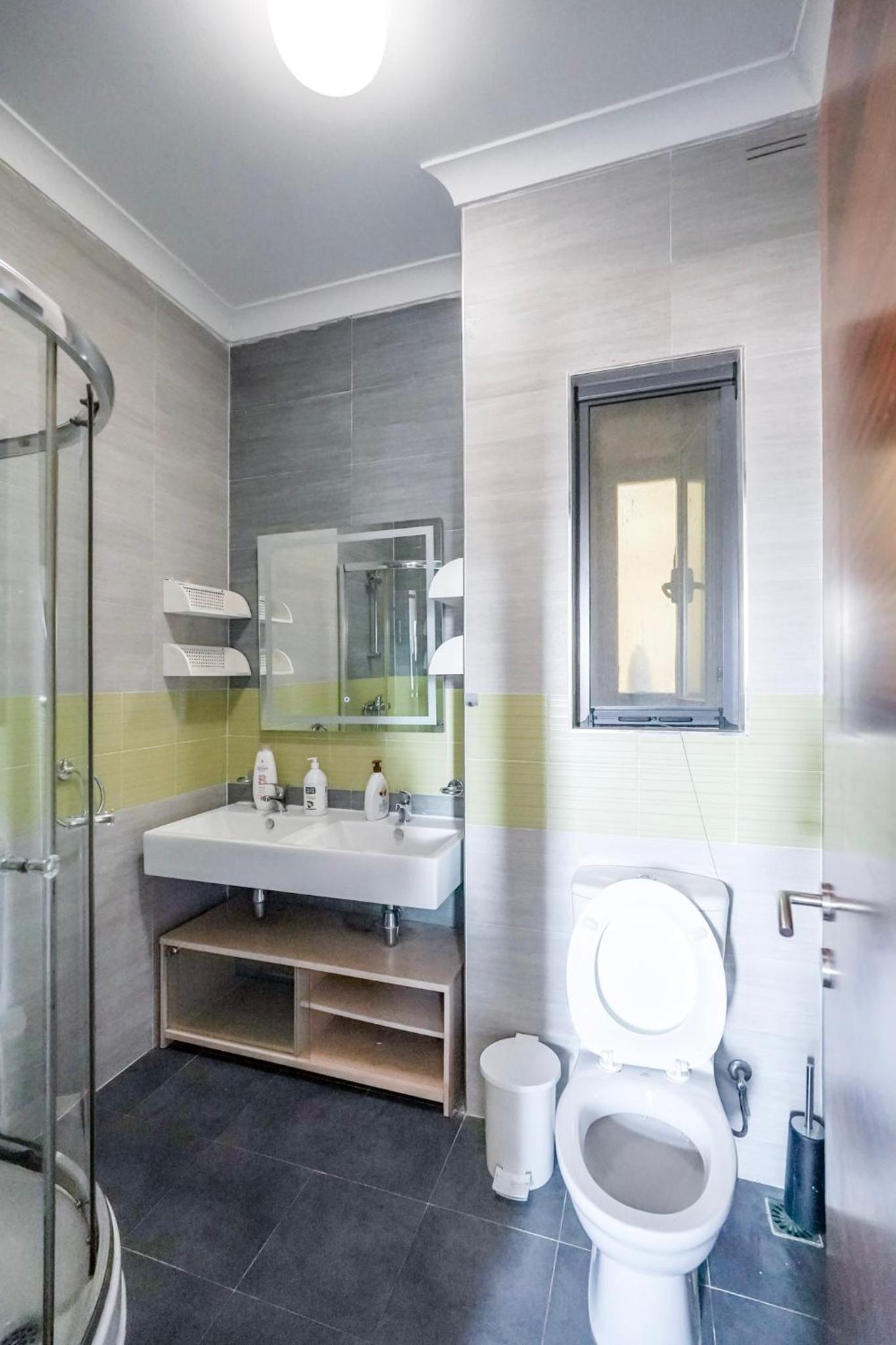 Spacious Seafront 3-Bedroom Apartment in Sliema SV 3