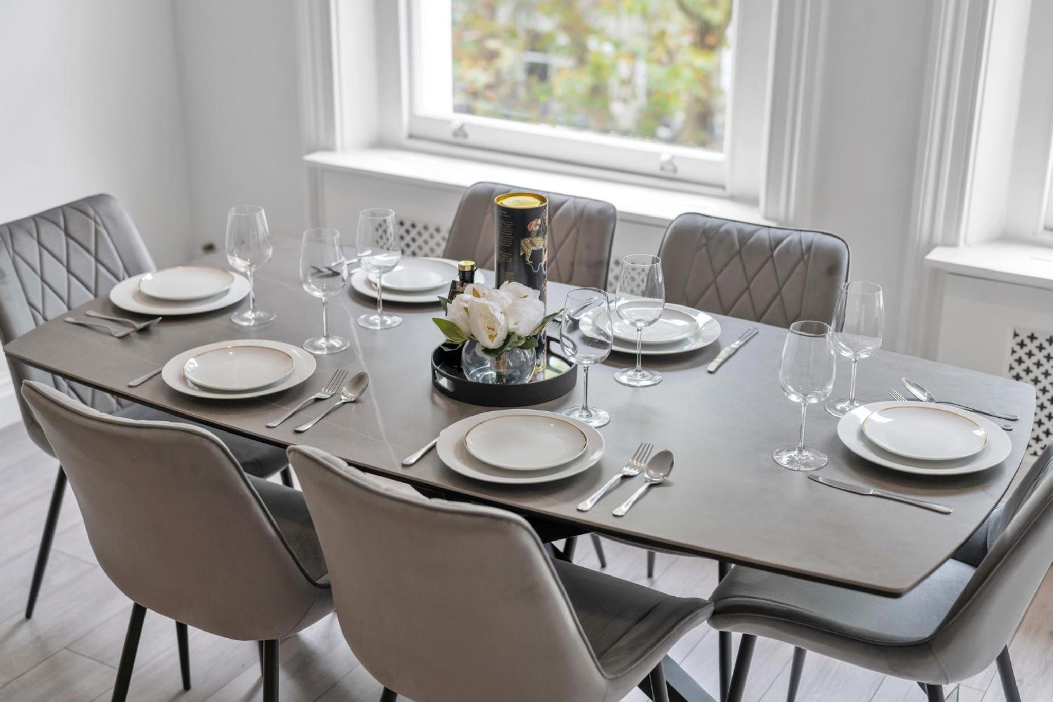 The Knightsbridge Suites