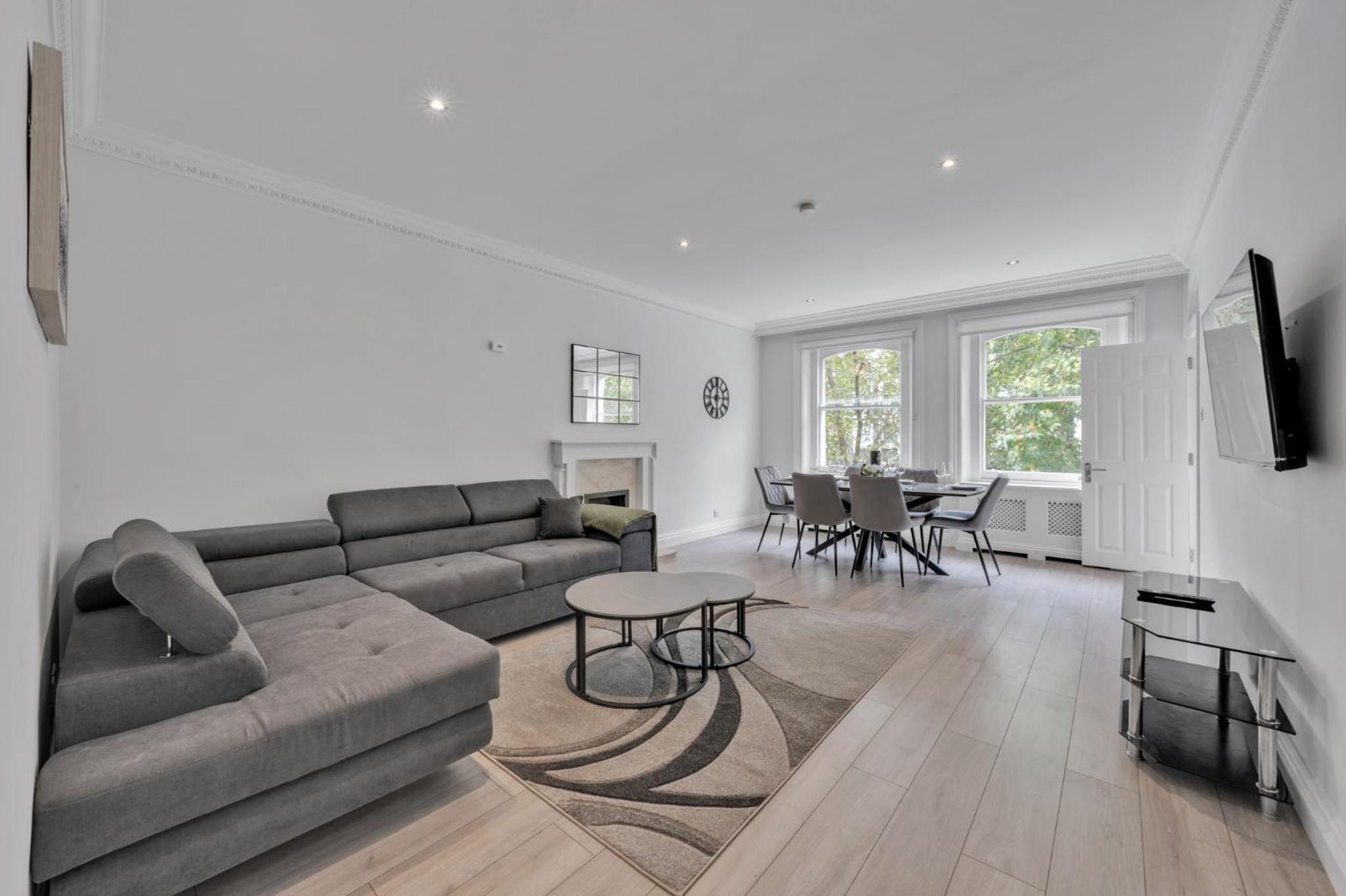 The Knightsbridge Suites