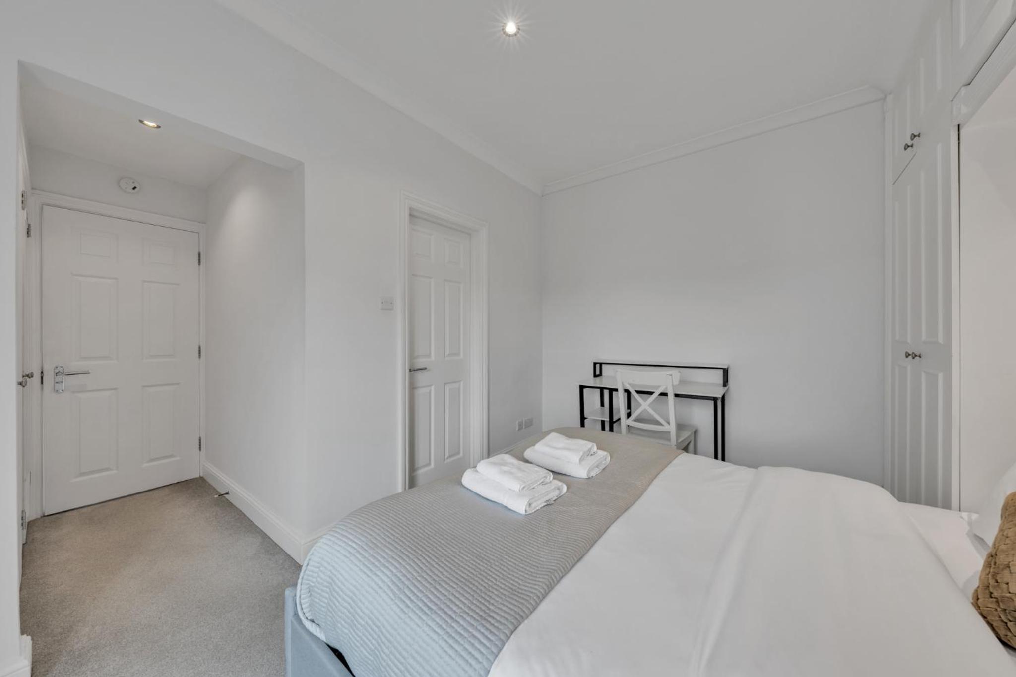 The Knightsbridge Suites