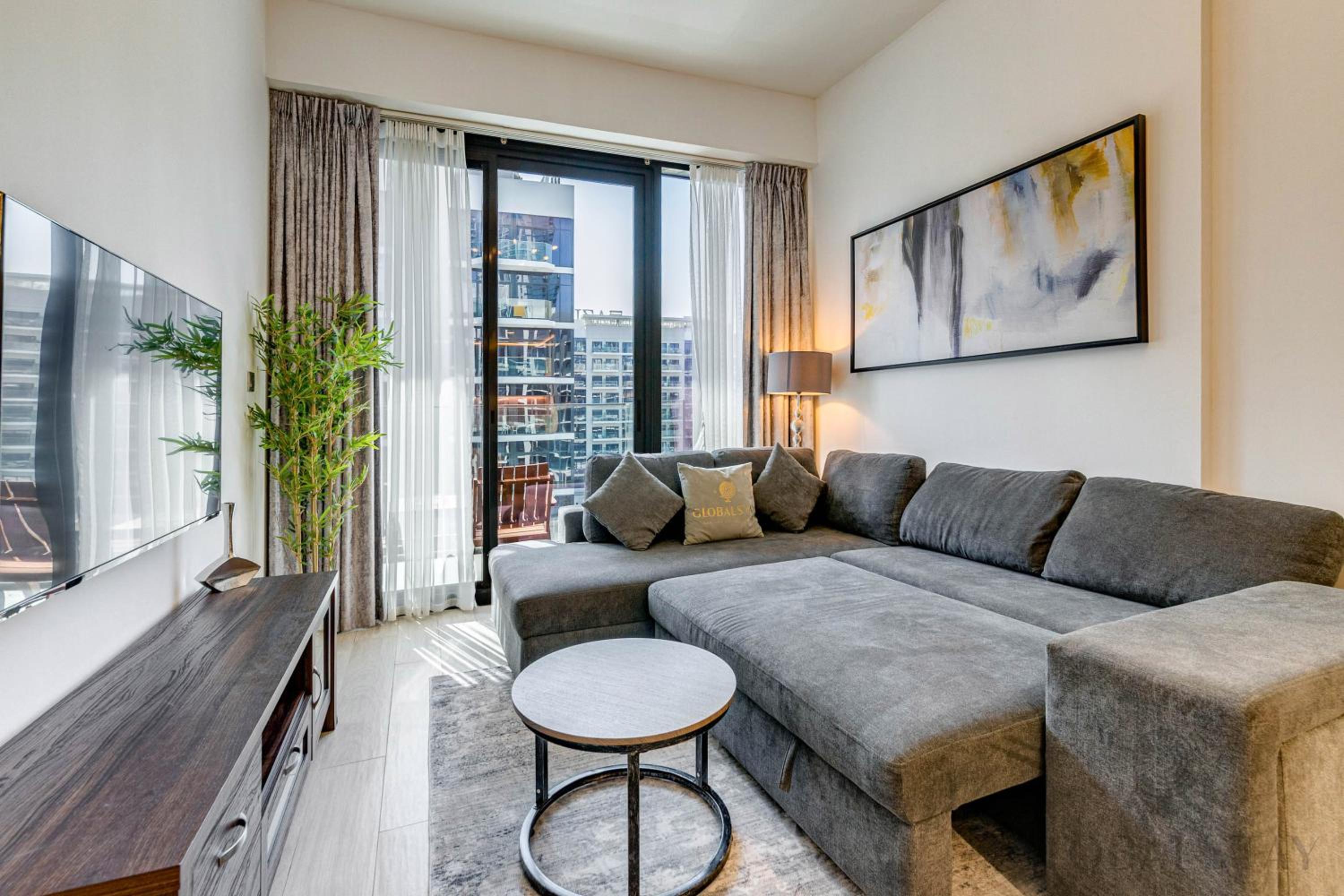 GlobalStay 1 Bedroom Apartment for 4 Guests Azizi Riviera 42 Dubai