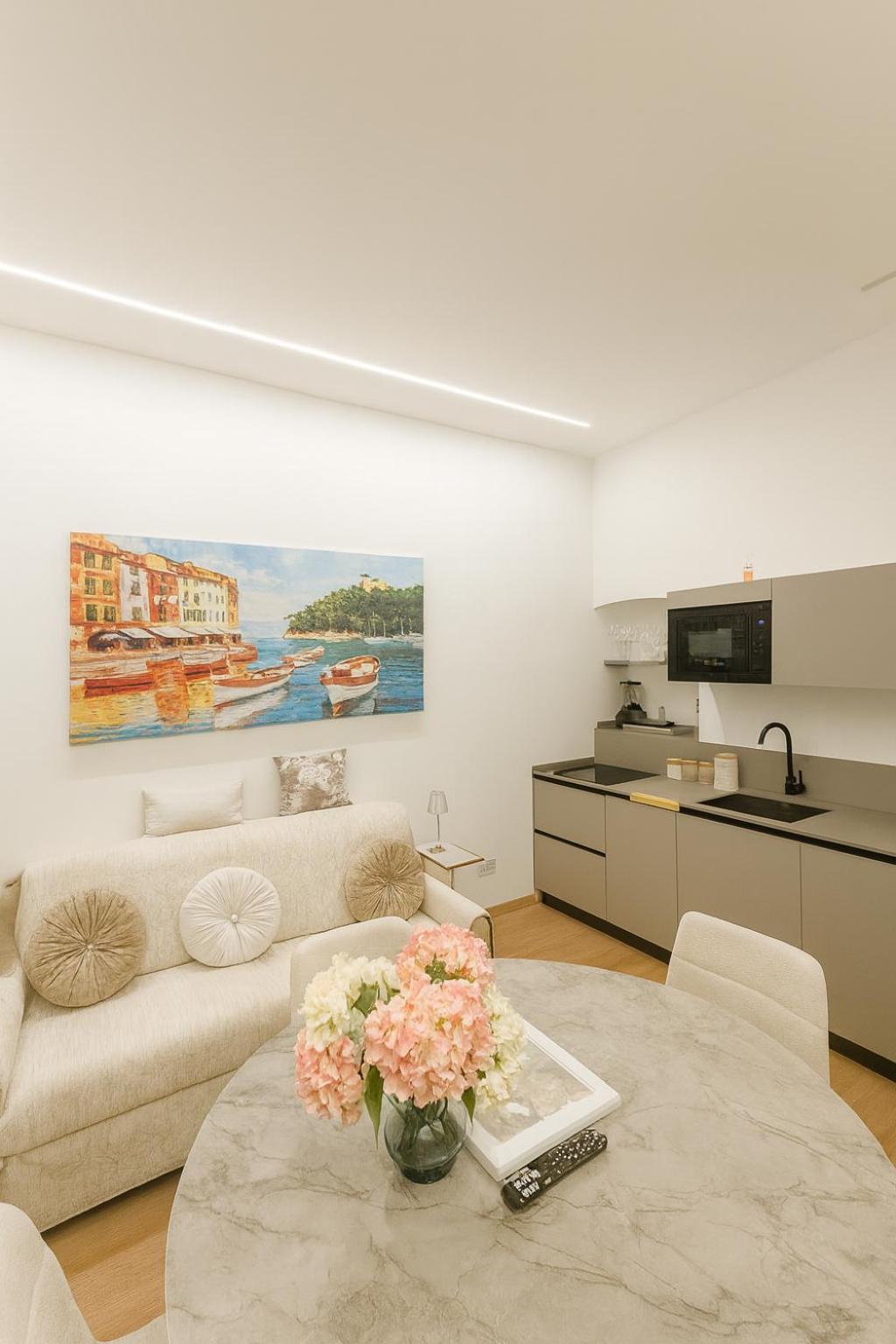 WELCOME RIVIERA- Mazzini 77 con WIFI, condizionamento in ogni stanza, parcheggio a pagamento 15euro al giorno da prenotare in anticipo