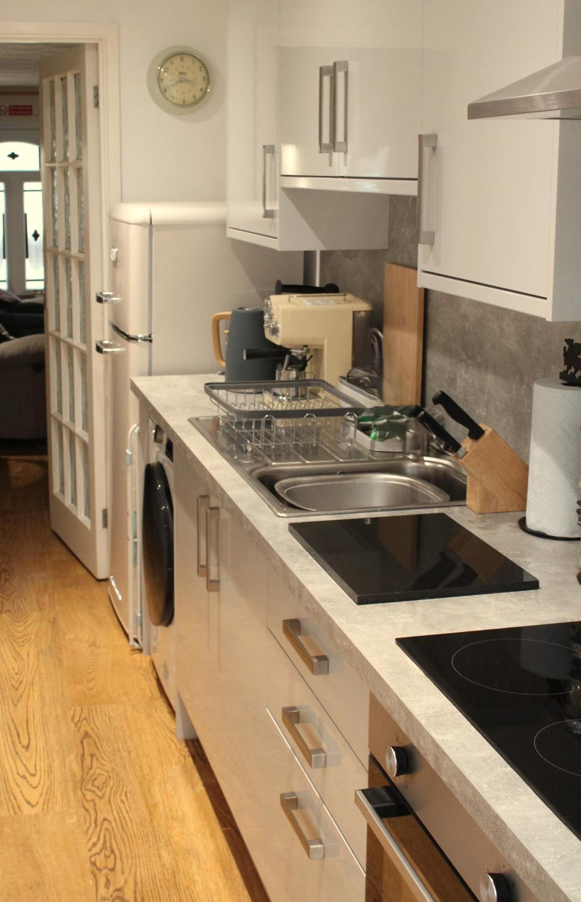 Charming 2 bedroom cottage in Brecon - families and pets welcome!