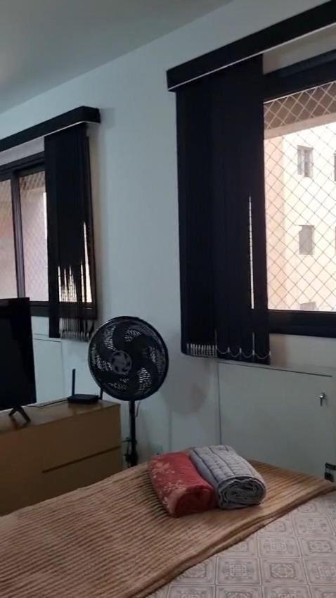 Studio bem localizado com preço justo
