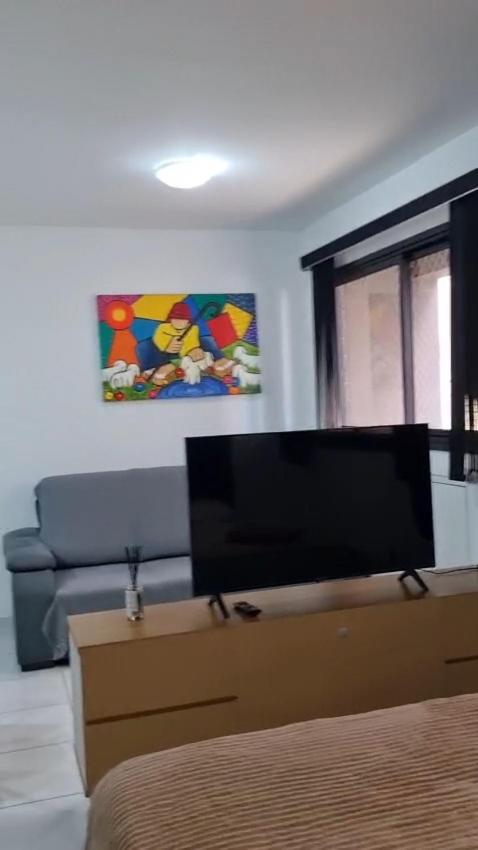 Studio bem localizado com preço justo