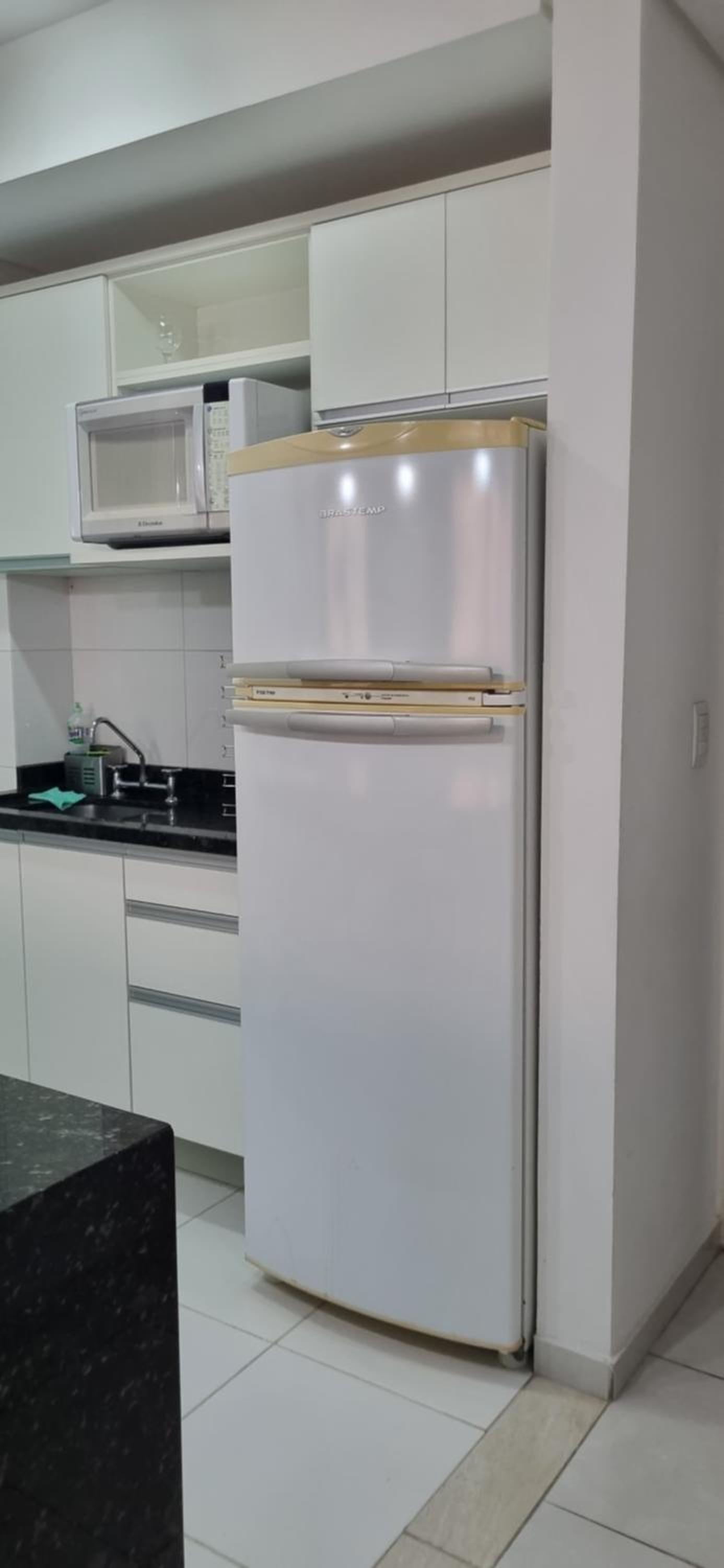 Studio bem localizado com preço justo