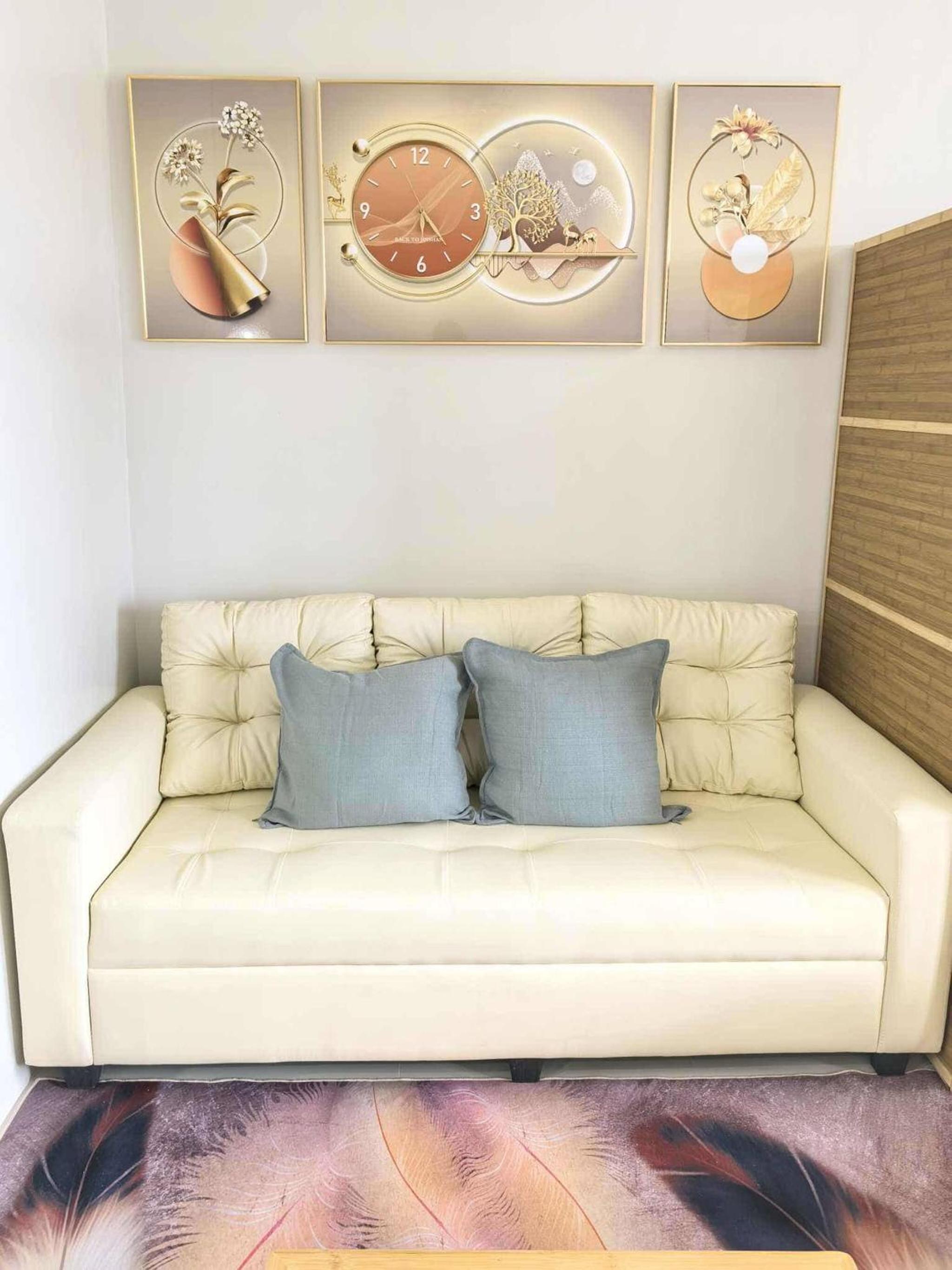 Cozy Studio with Balcony in Palawan Smart Lock, Near Airport, Netflix, Free Wifi