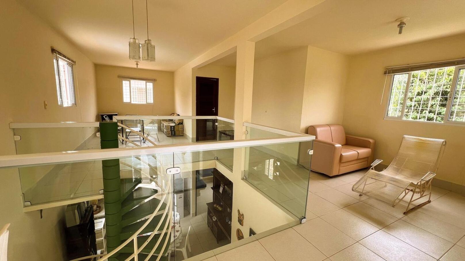 Casa com piscina, churrasq, Wi Fi proximo ao mar